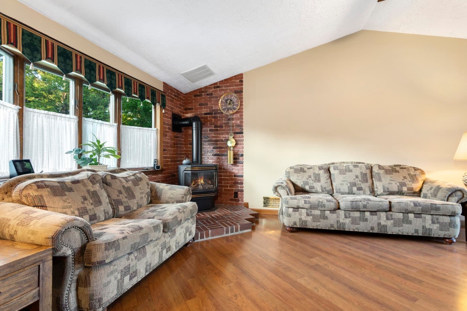 Single Family Residence at 12 Carpenter Road, Lynnfield MA 01940, Lynnfield, photo 11 of 40