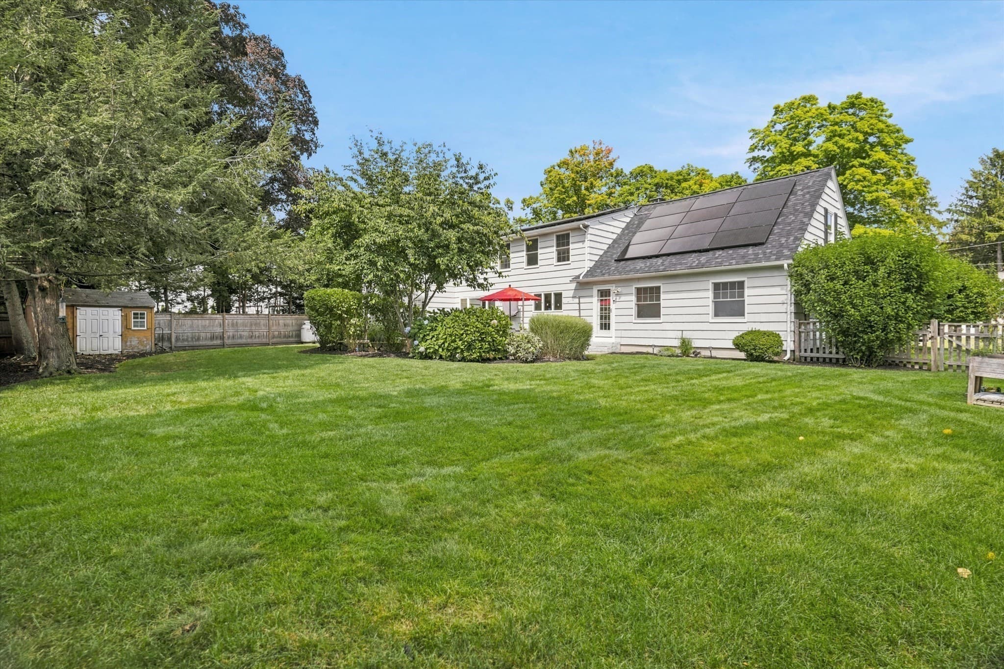 Single Family Residence at 21 Woodbridge Rd, North Andover MA 01845, North Andover, photo 28 of 30