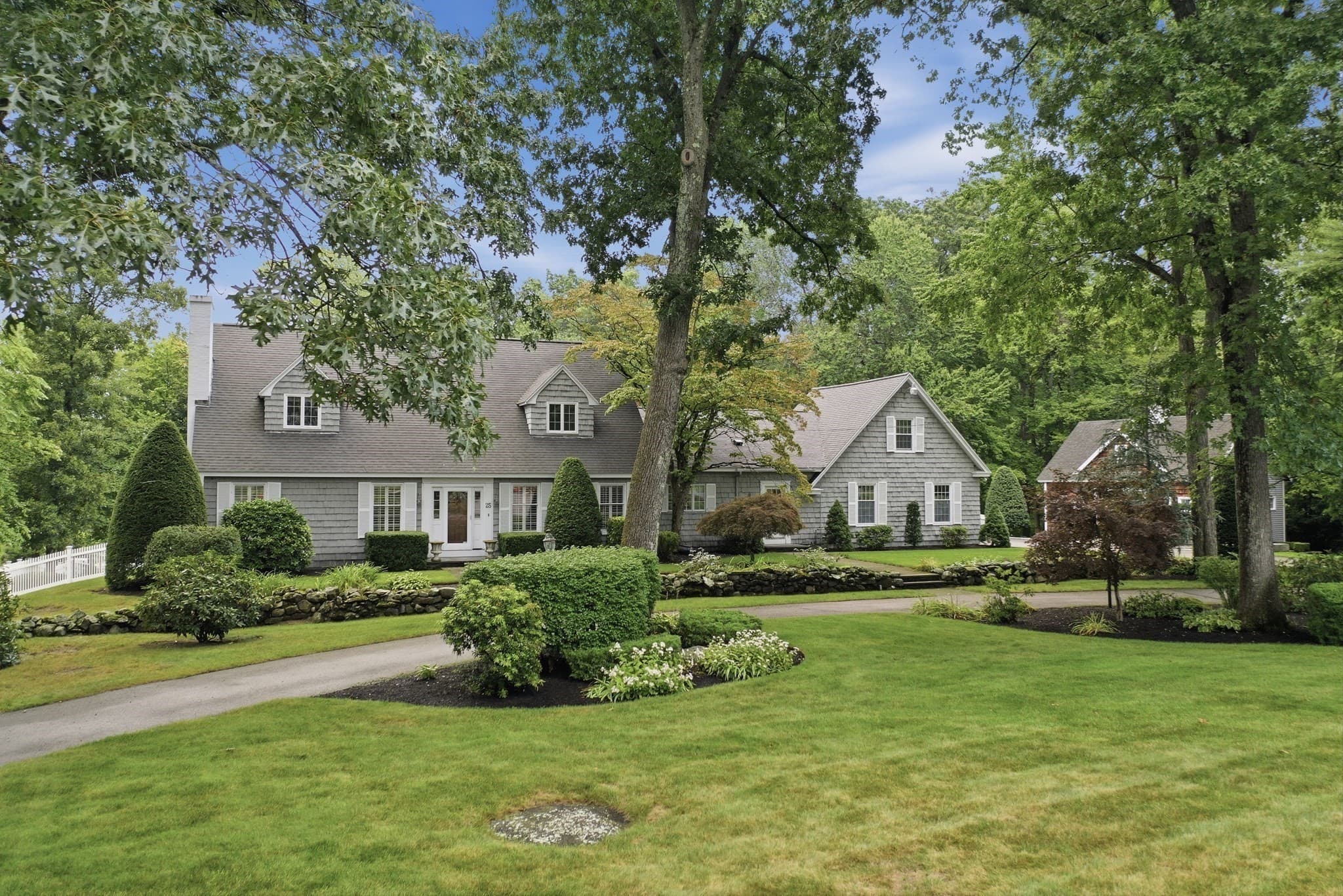 Single Family Residence at 25 Grandview Road, Chelmsford MA 01824, Chelmsford, photo 3 of 41