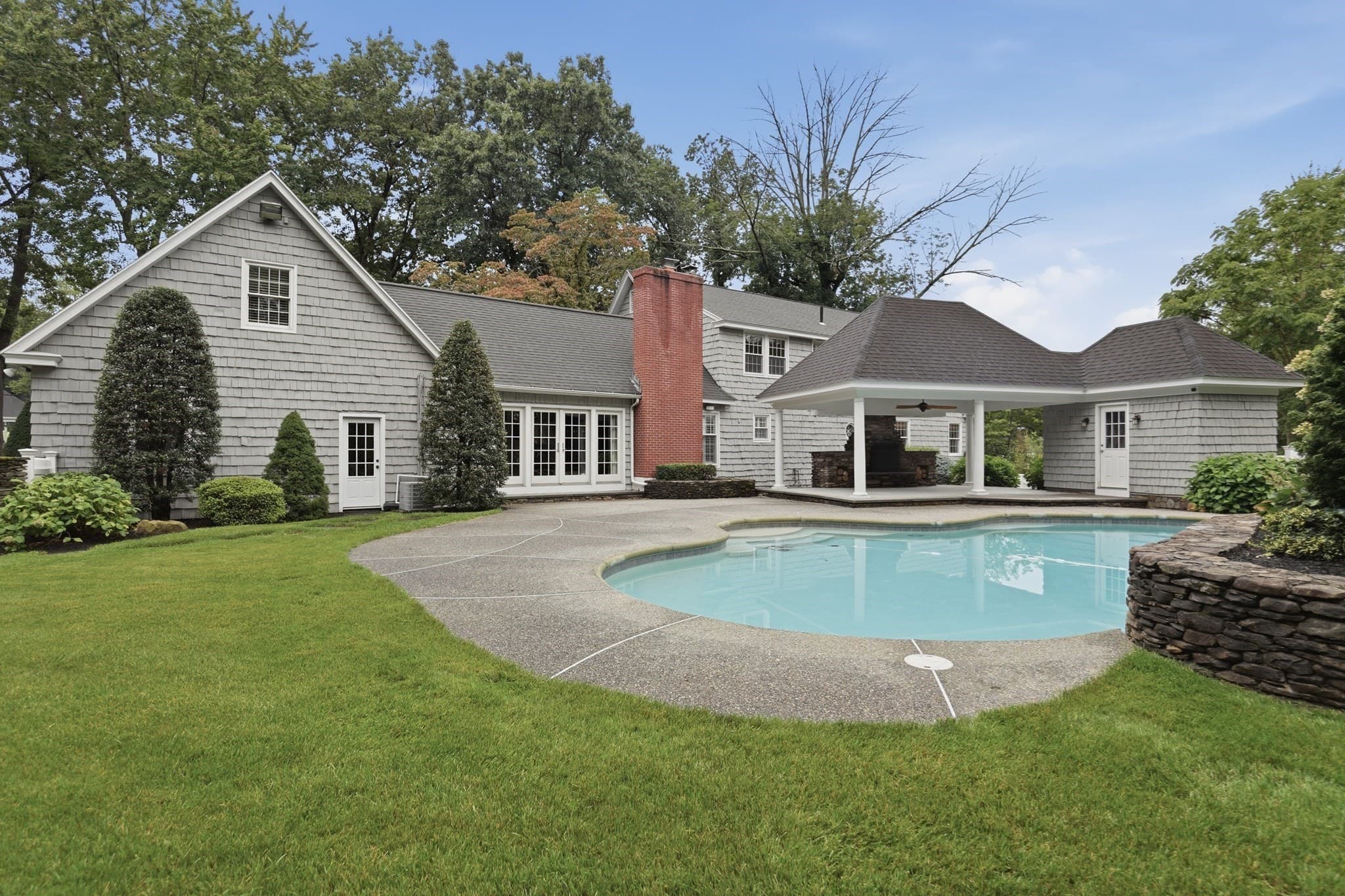 Single Family Residence at 25 Grandview Road, Chelmsford MA 01824, Chelmsford, photo 35 of 41