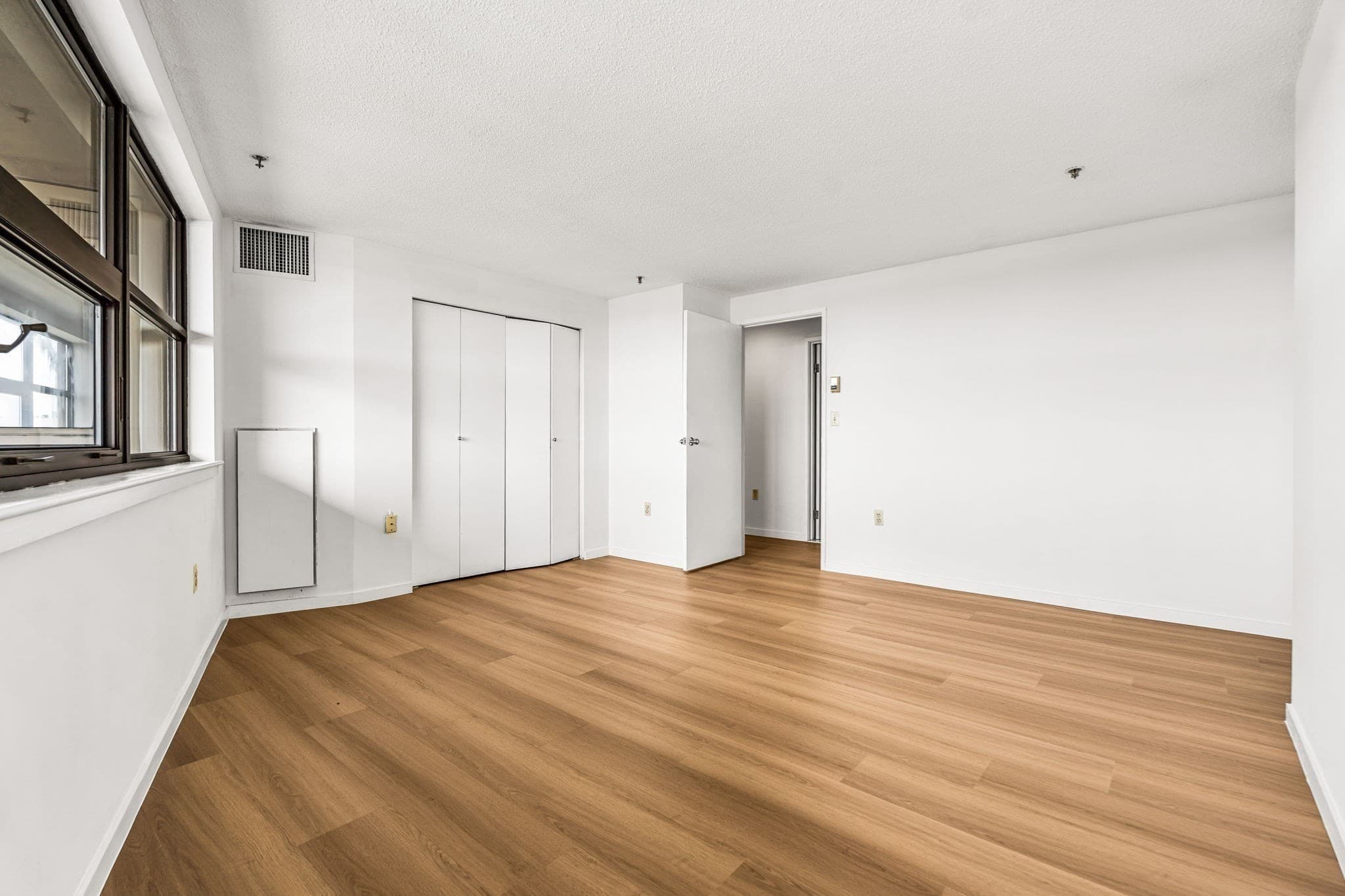 Condominium at 1 Adams St # 706, Quincy MA 02169, Quincy, photo 14 of 20