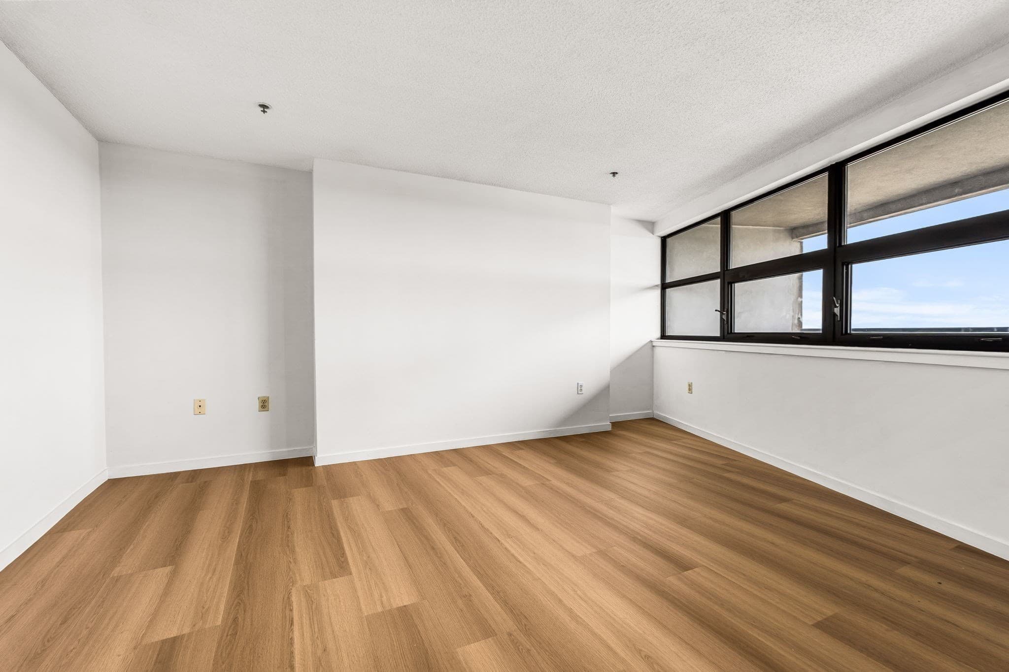 Condominium at 1 Adams St # 706, Quincy MA 02169, Quincy, photo 11 of 20