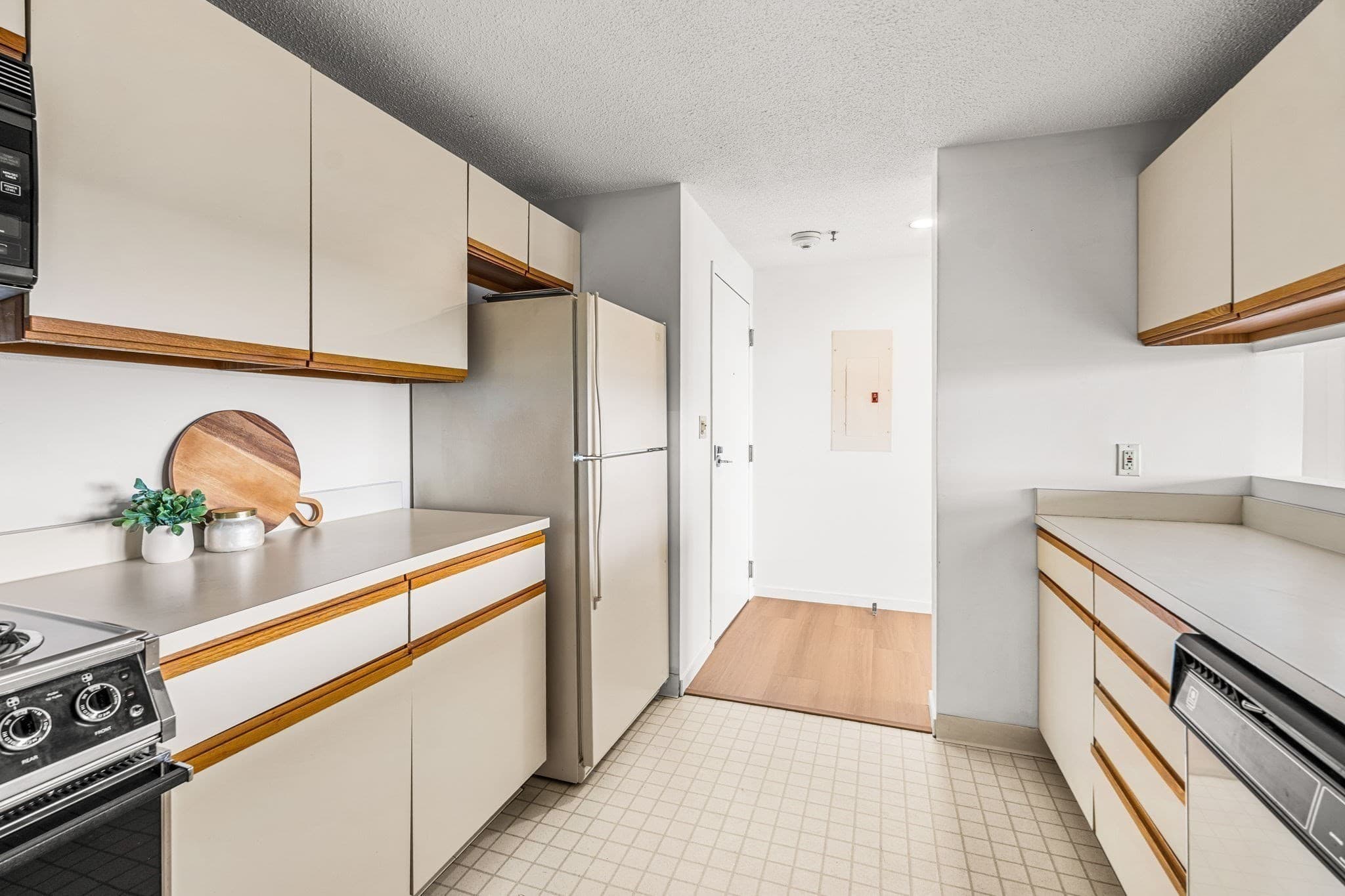 Condominium at 1 Adams St # 706, Quincy MA 02169, Quincy, photo 8 of 20