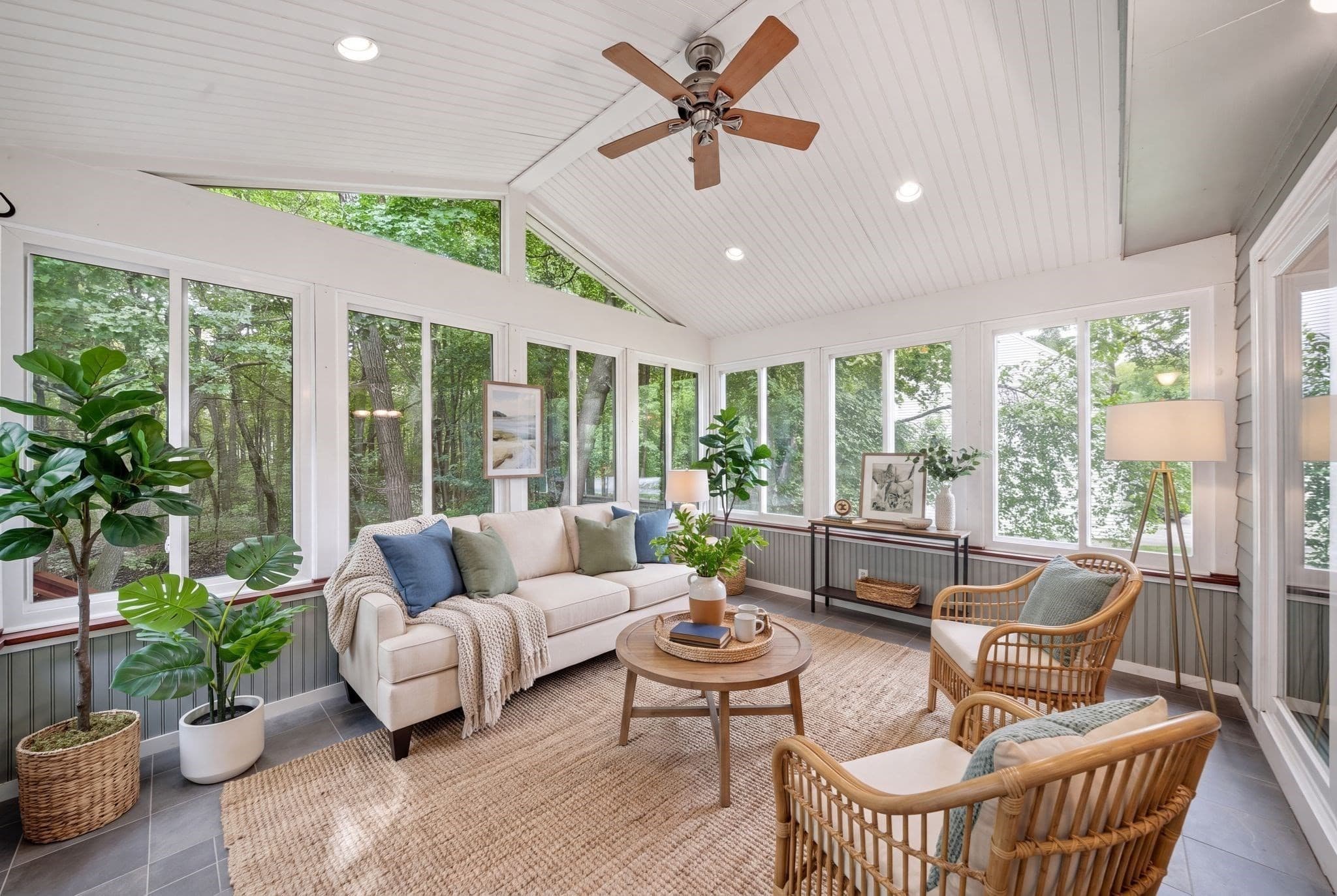 Single Family Residence at 131 Federal St, Wilmington MA 01887, Wilmington, photo 12 of 41