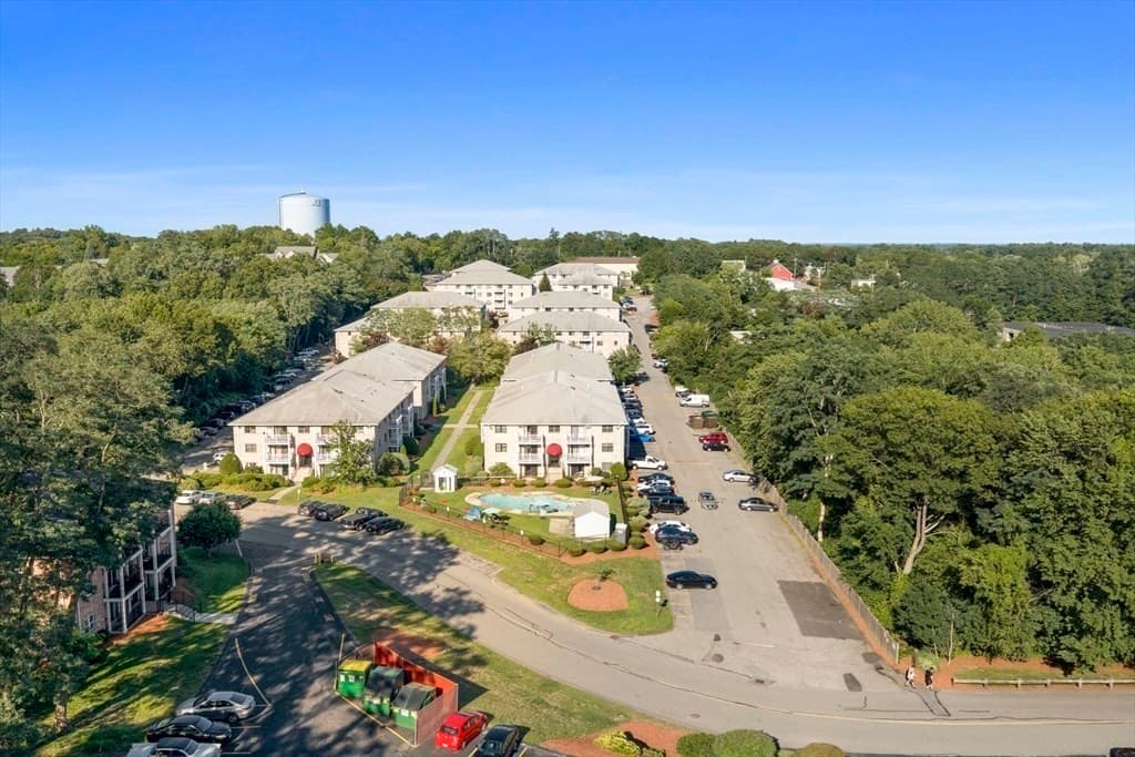 Condominium at 24 Kenmar Dr # 239, Billerica MA 01821, Billerica, photo 3 of 28