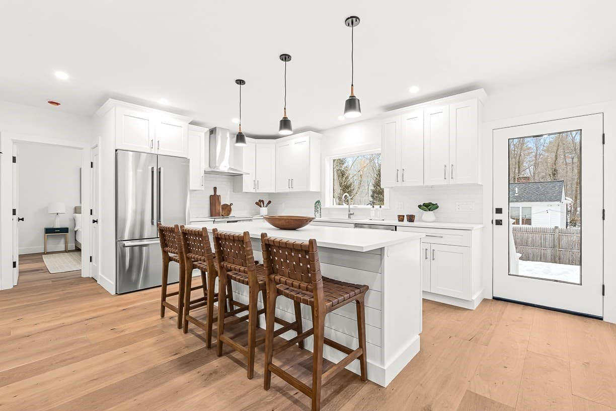 Single Family Residence at 6 Intervale Rd, Wellesley MA 02481, Wellesley, photo 3 of 33