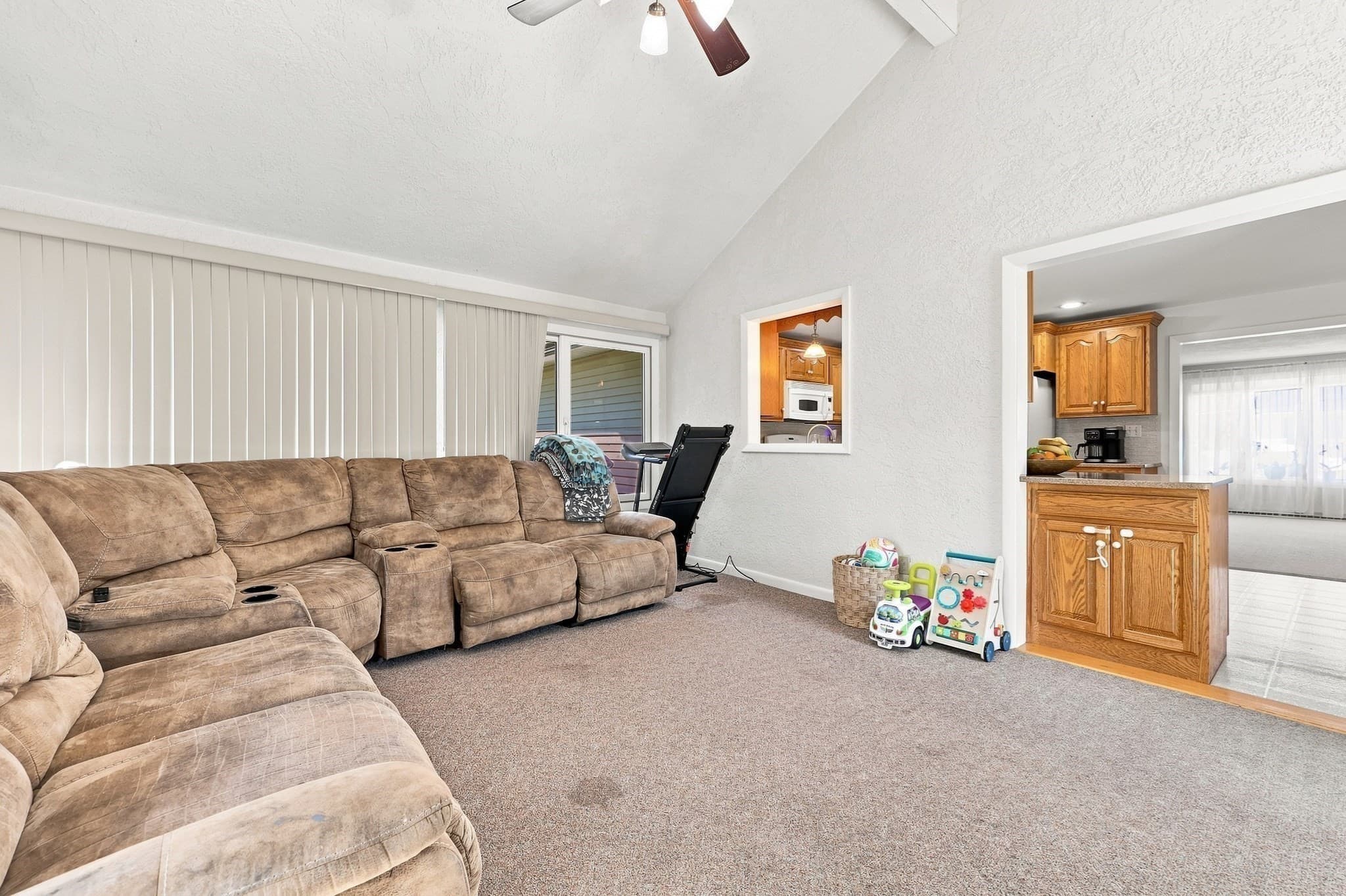 Single Family Residence at 92 Applewood Drive, Marlborough MA 01752, Marlborough, photo 12 of 42