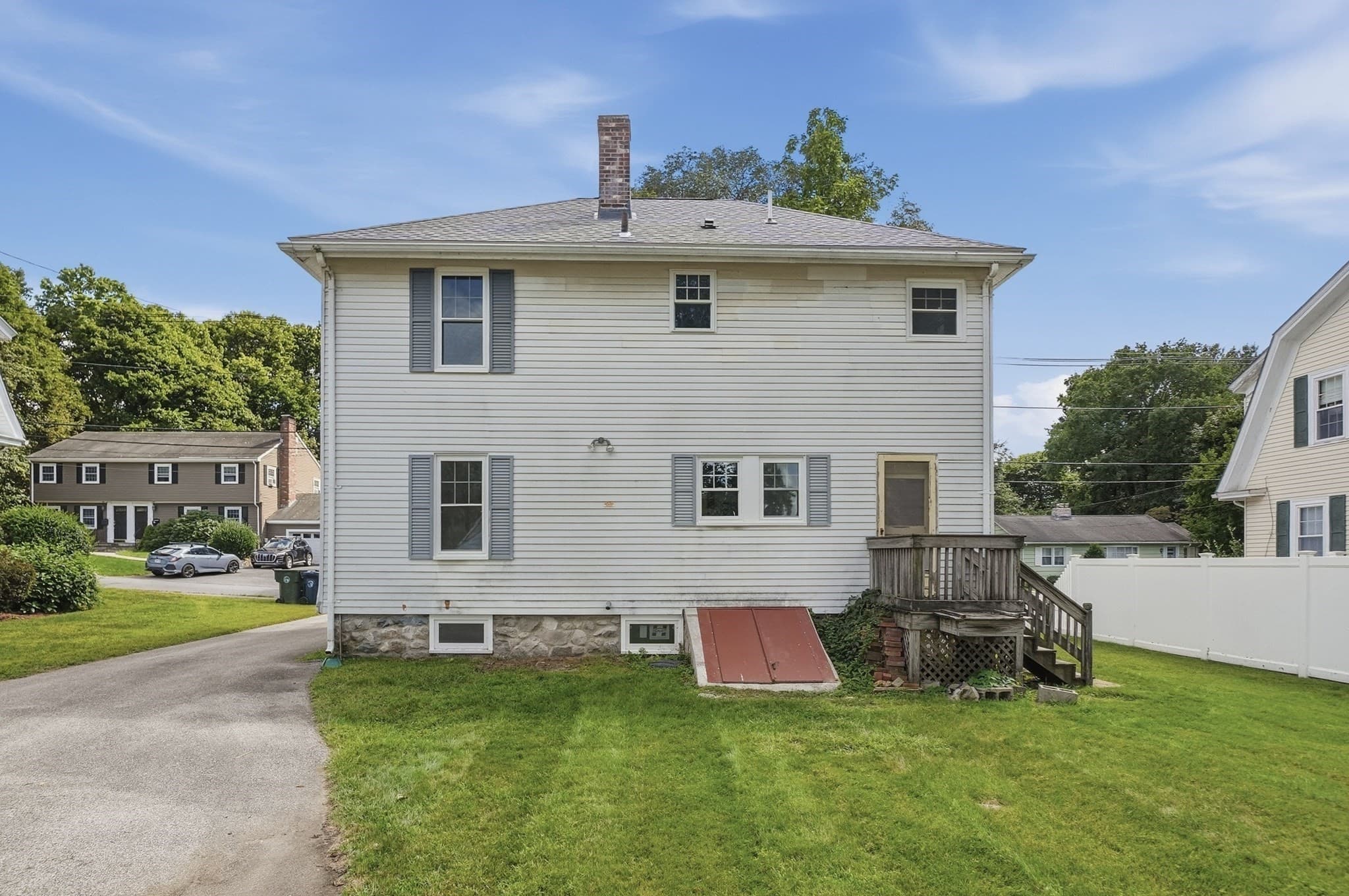 Single Family Residence at 44 Edinboro Street, Marlborough MA 01752, Marlborough, photo 27 of 31