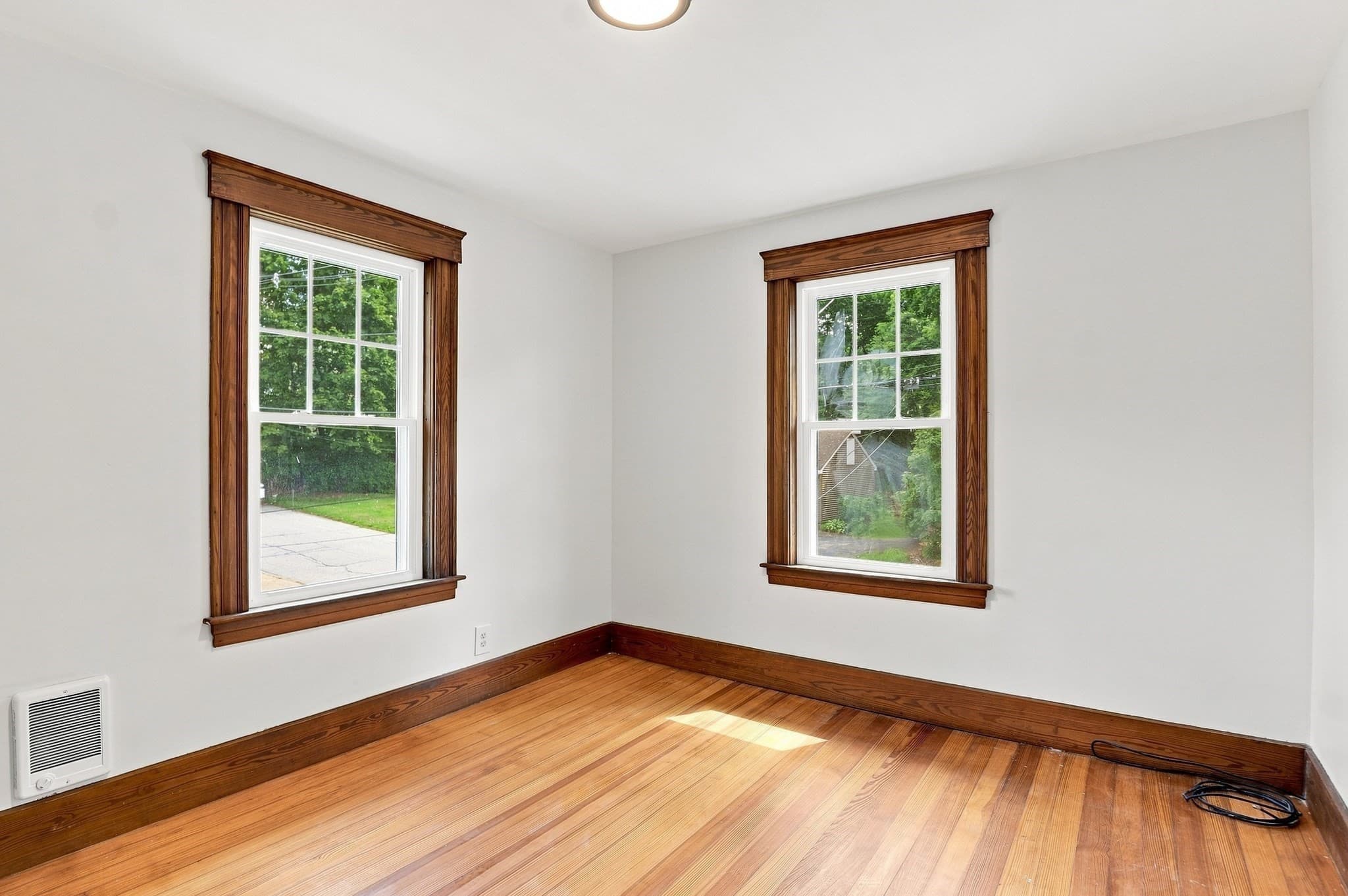 Single Family Residence at 44 Edinboro Street, Marlborough MA 01752, Marlborough, photo 19 of 31