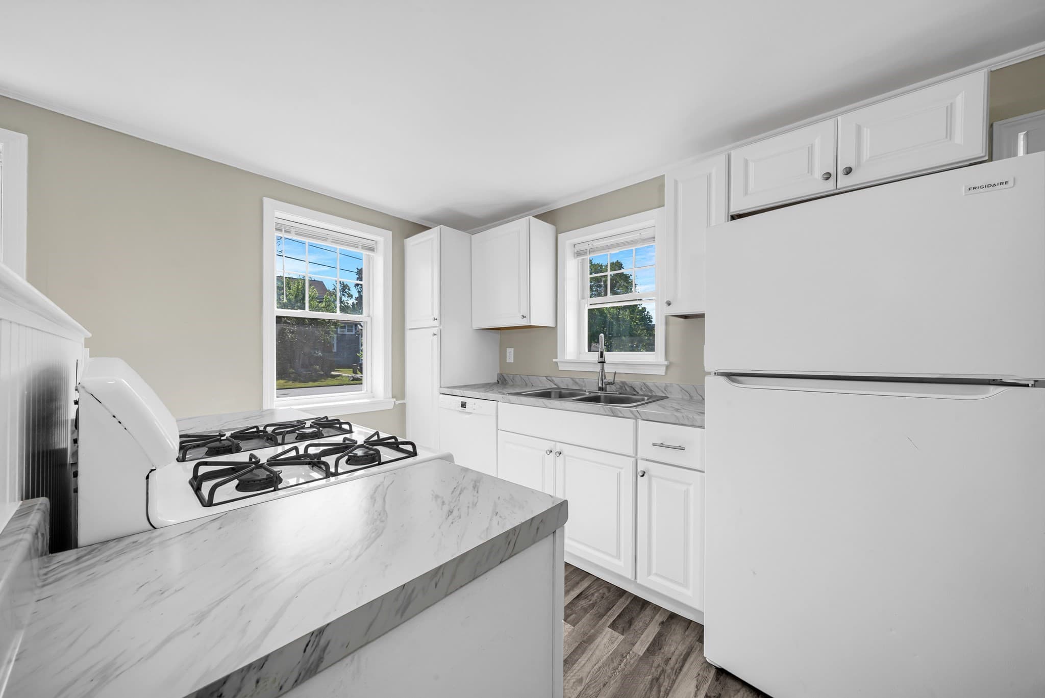 3 Family at 147 High St, Danvers MA 01923, Danvers, photo 8 of 42