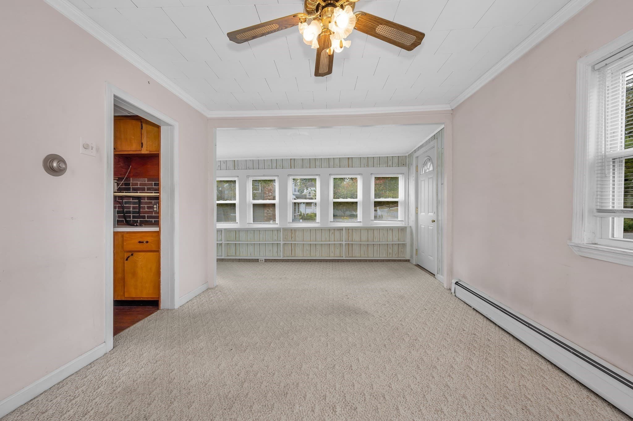 Single Family Residence at 114 Old Meadow Rd, Dracut MA 01826, Dracut, photo 11 of 38