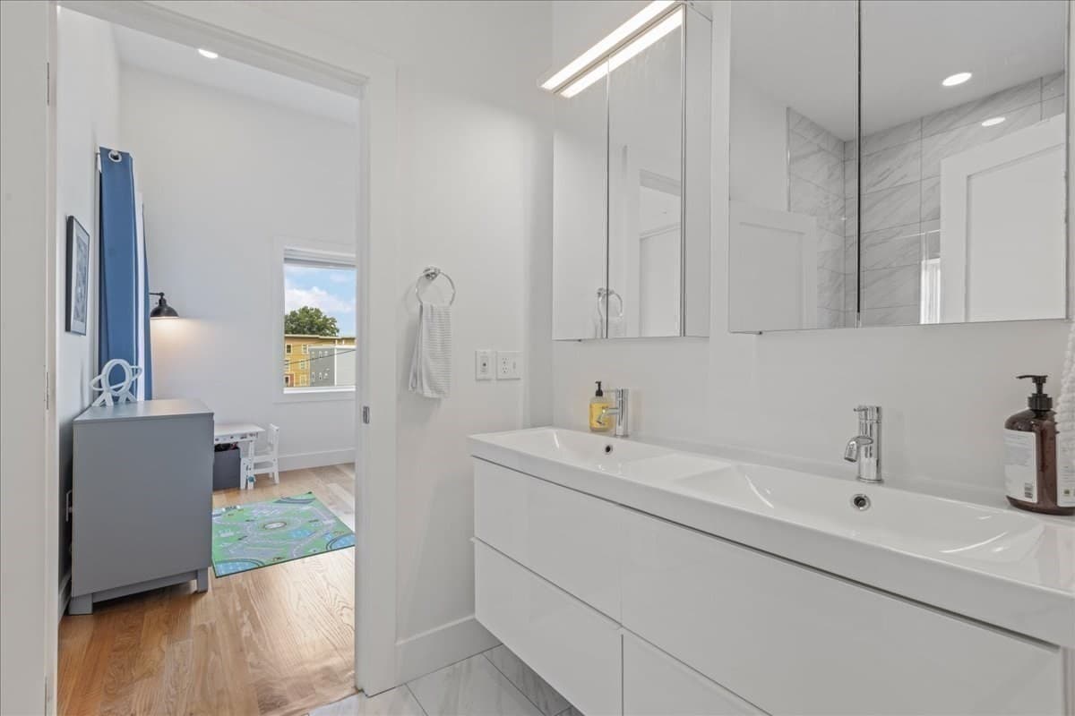 Condominium at 38 Colonial # 2, Boston MA 02124, Boston, photo 25 of 41