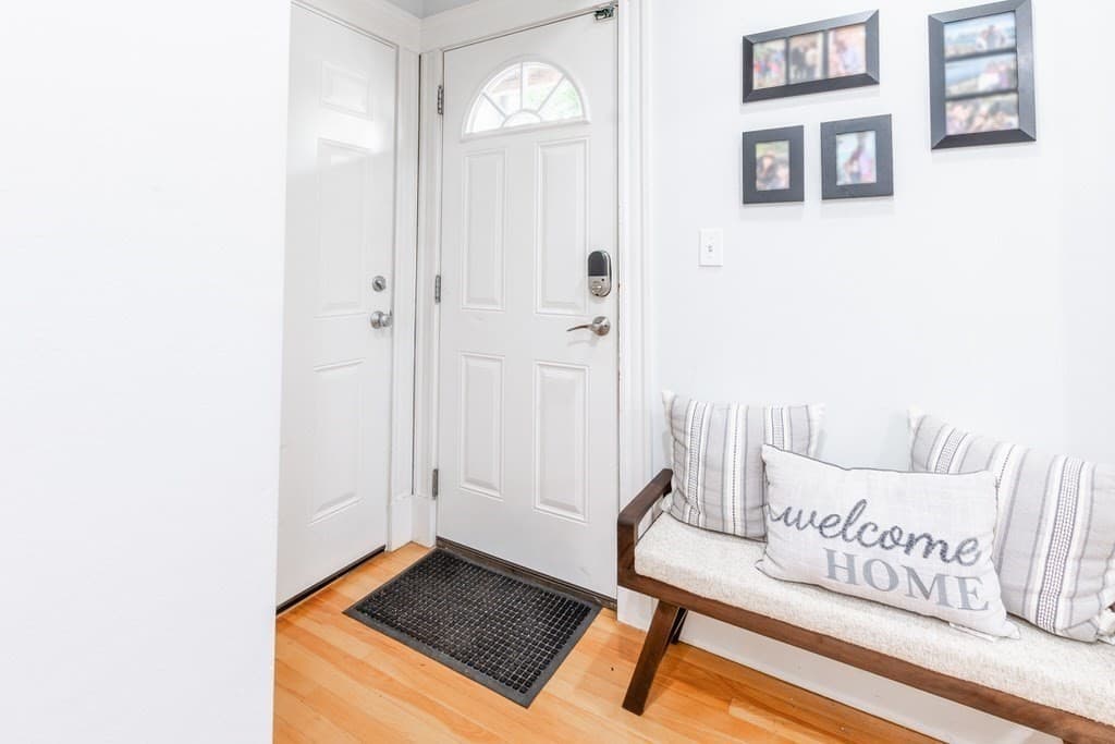 Condominium at 122-124 Beacon Hill Ave # 1, Lynn MA 01902, Lynn, photo 23 of 29