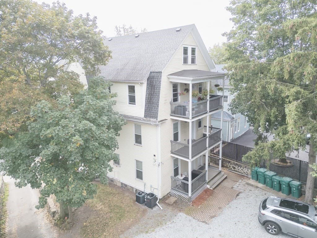 Condominium at 122-124 Beacon Hill Ave # 1, Lynn MA 01902, Lynn, photo 27 of 29