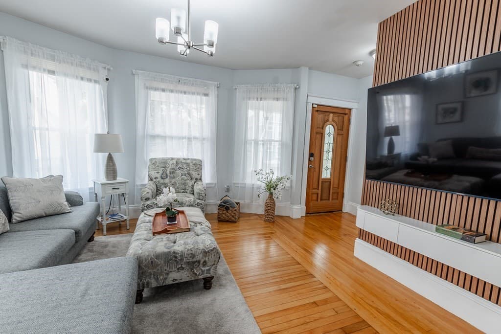 Condominium at 122-124 Beacon Hill Ave # 1, Lynn MA 01902, Lynn, photo 5 of 29