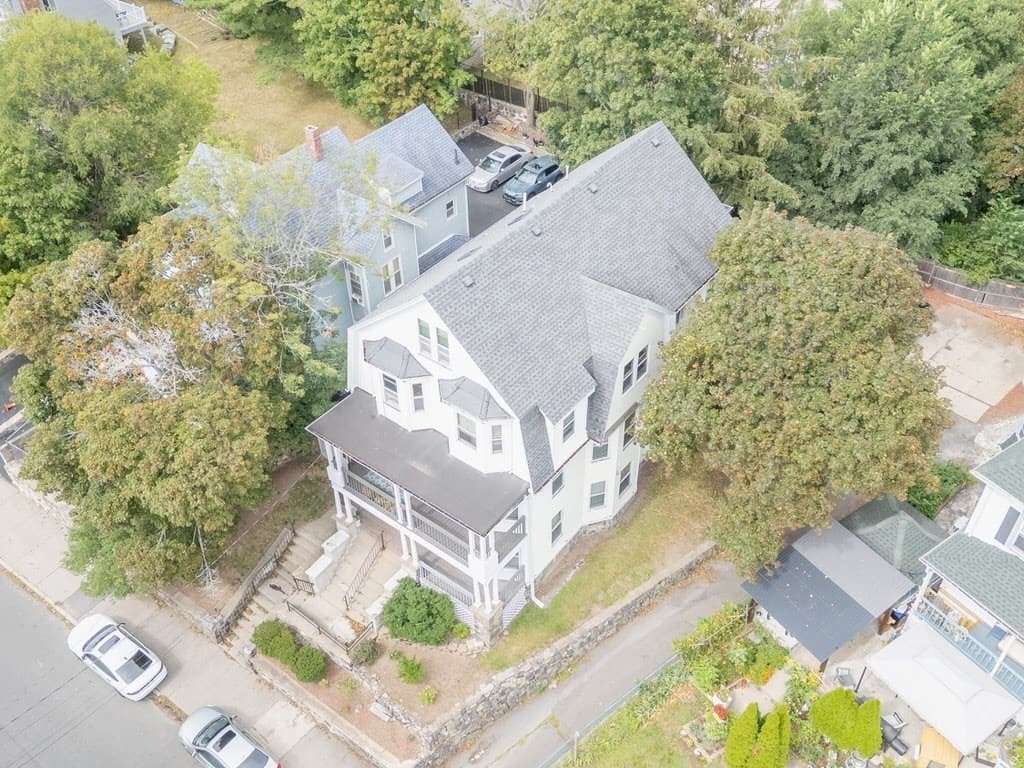Condominium at 122-124 Beacon Hill Ave # 1, Lynn MA 01902, Lynn, photo 24 of 29