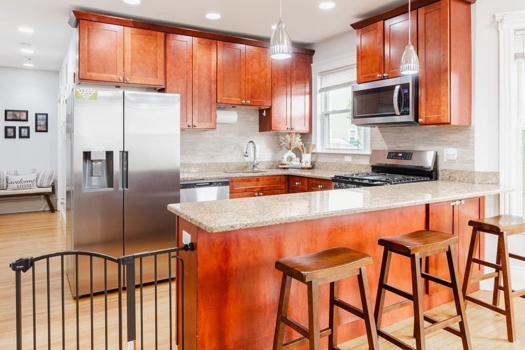 Condominium at 122-124 Beacon Hill Ave # 1, Lynn MA 01902, Lynn, photo 10 of 29