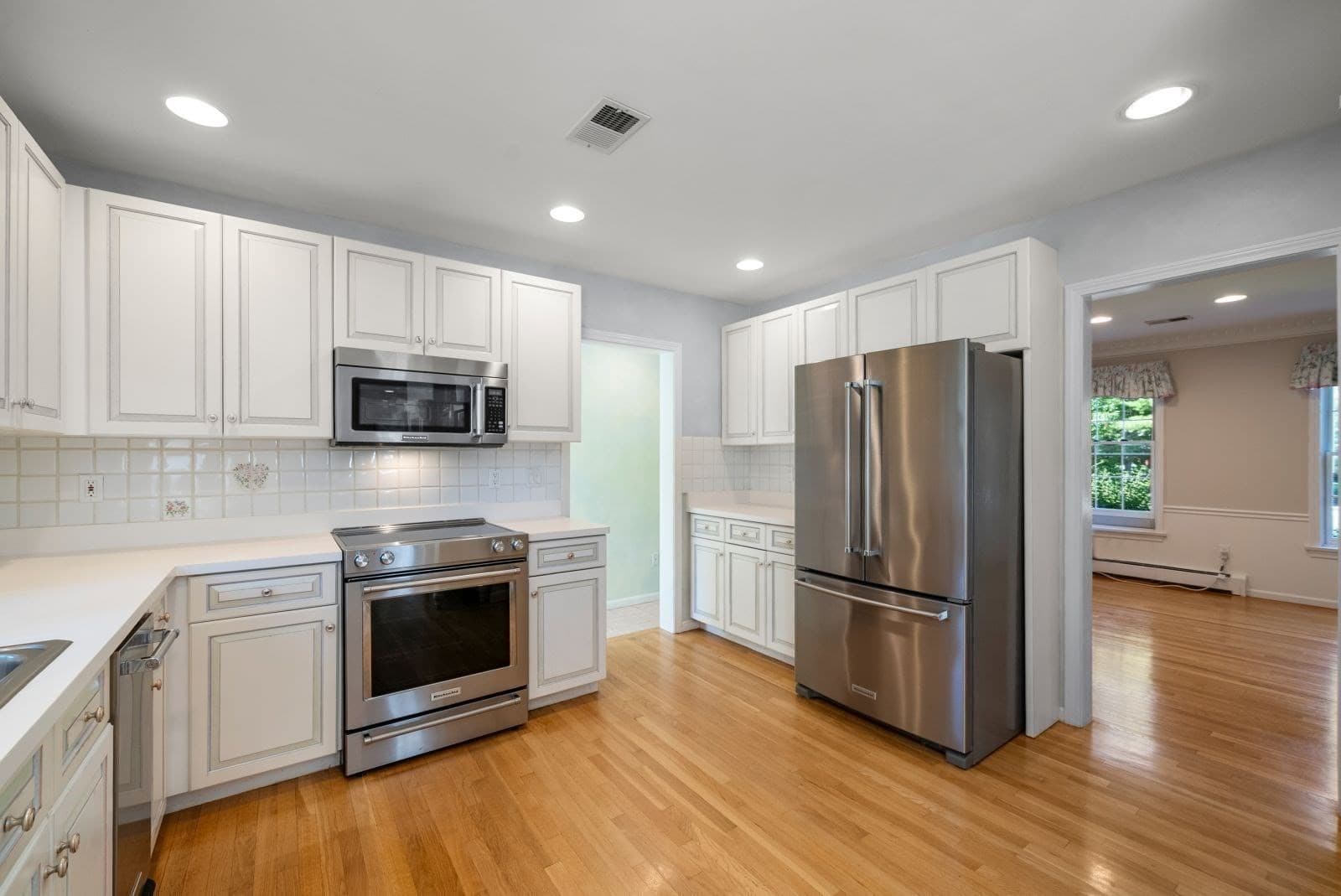 Single Family Residence at 14 Powder House Cir, Needham MA 02492, Needham, photo 12 of 35