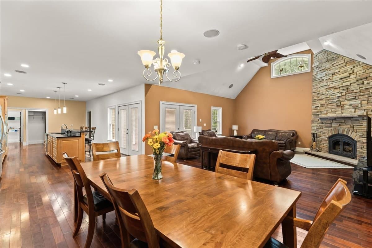 Single Family Residence at 8 Rockmeadow Drive, East Bridgewater MA 02333, East Bridgewater, photo 13 of 42