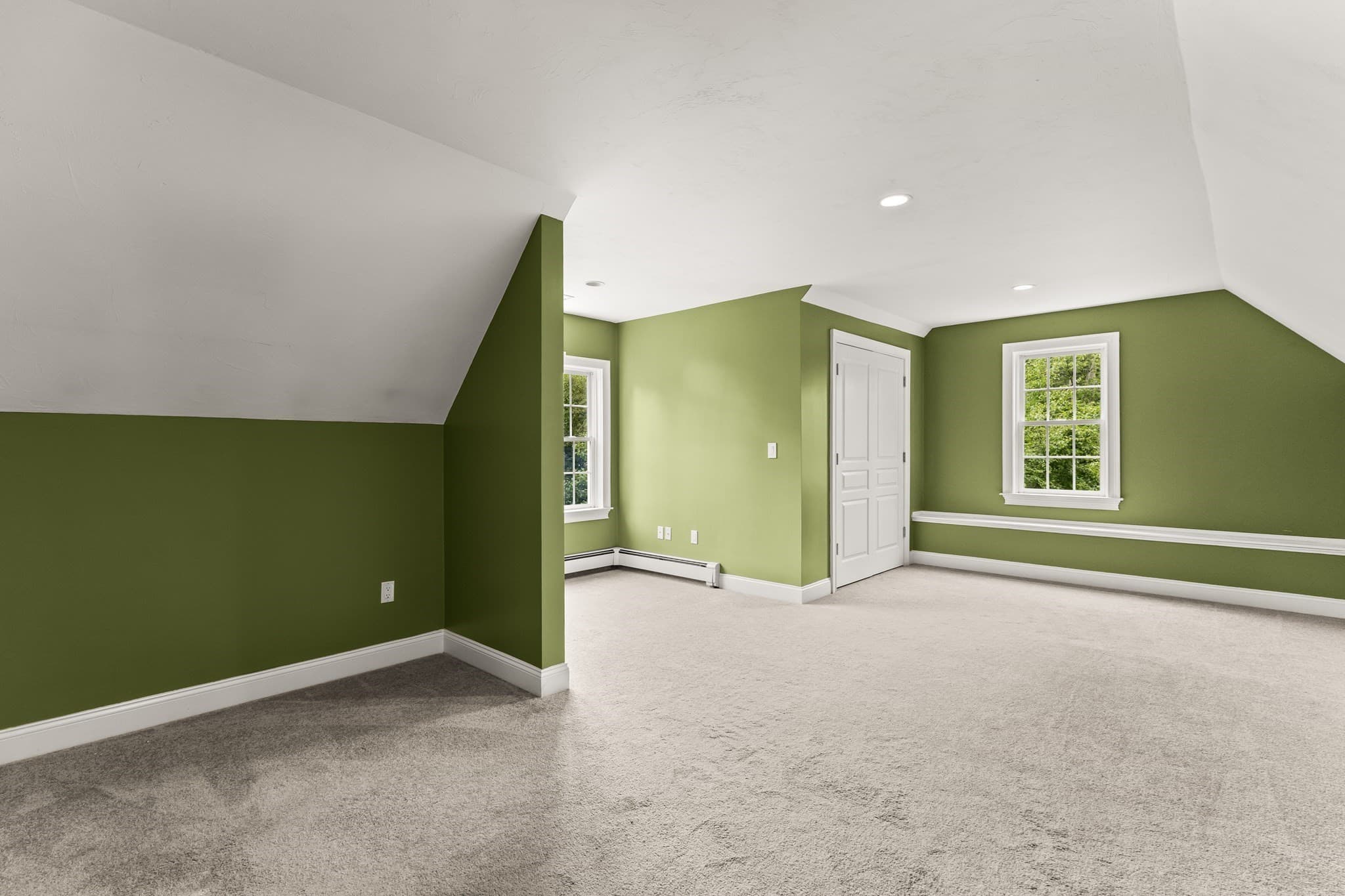 Single Family Residence at 8 Rockmeadow Drive, East Bridgewater MA 02333, East Bridgewater, photo 26 of 42