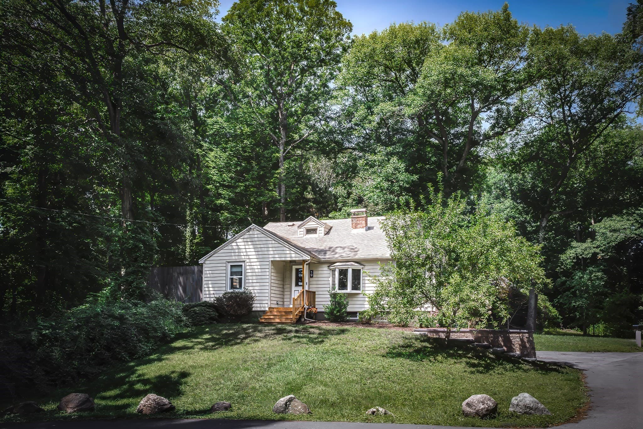 Single Family Residence at 19 Gail St, Topsfield MA 01983, Topsfield, photo 2 of 17
