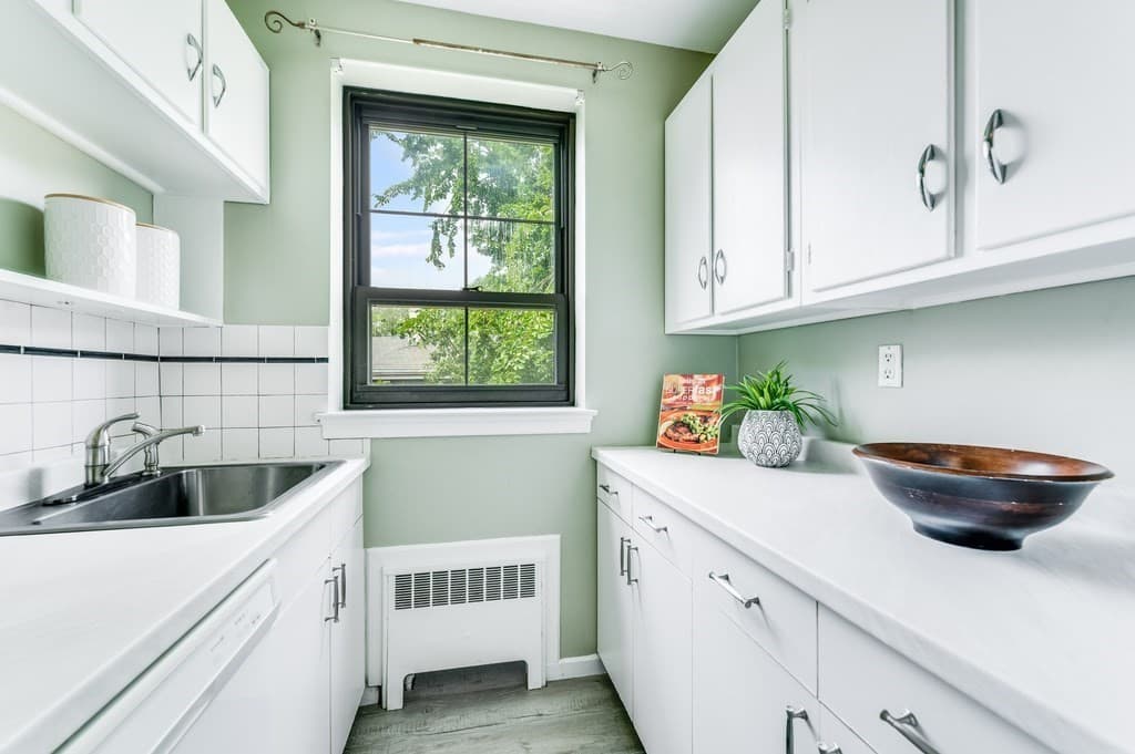 Condominium at 55 Harvard Ave # 6, Brookline MA 02446, Brookline, photo 12 of 25