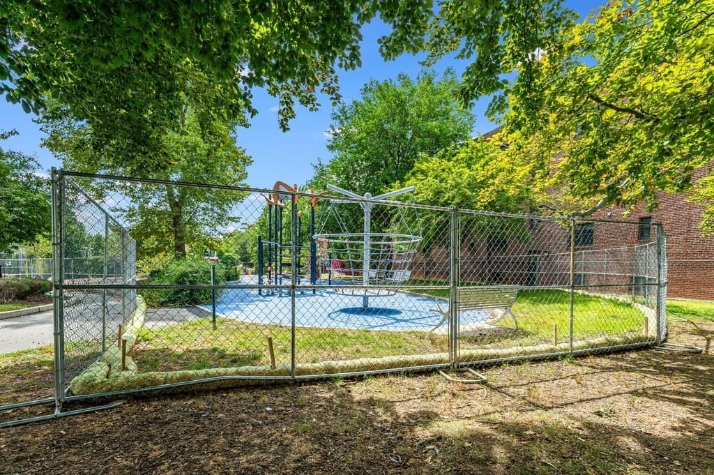 Condominium at 55 Harvard Ave # 6, Brookline MA 02446, Brookline, photo 25 of 25