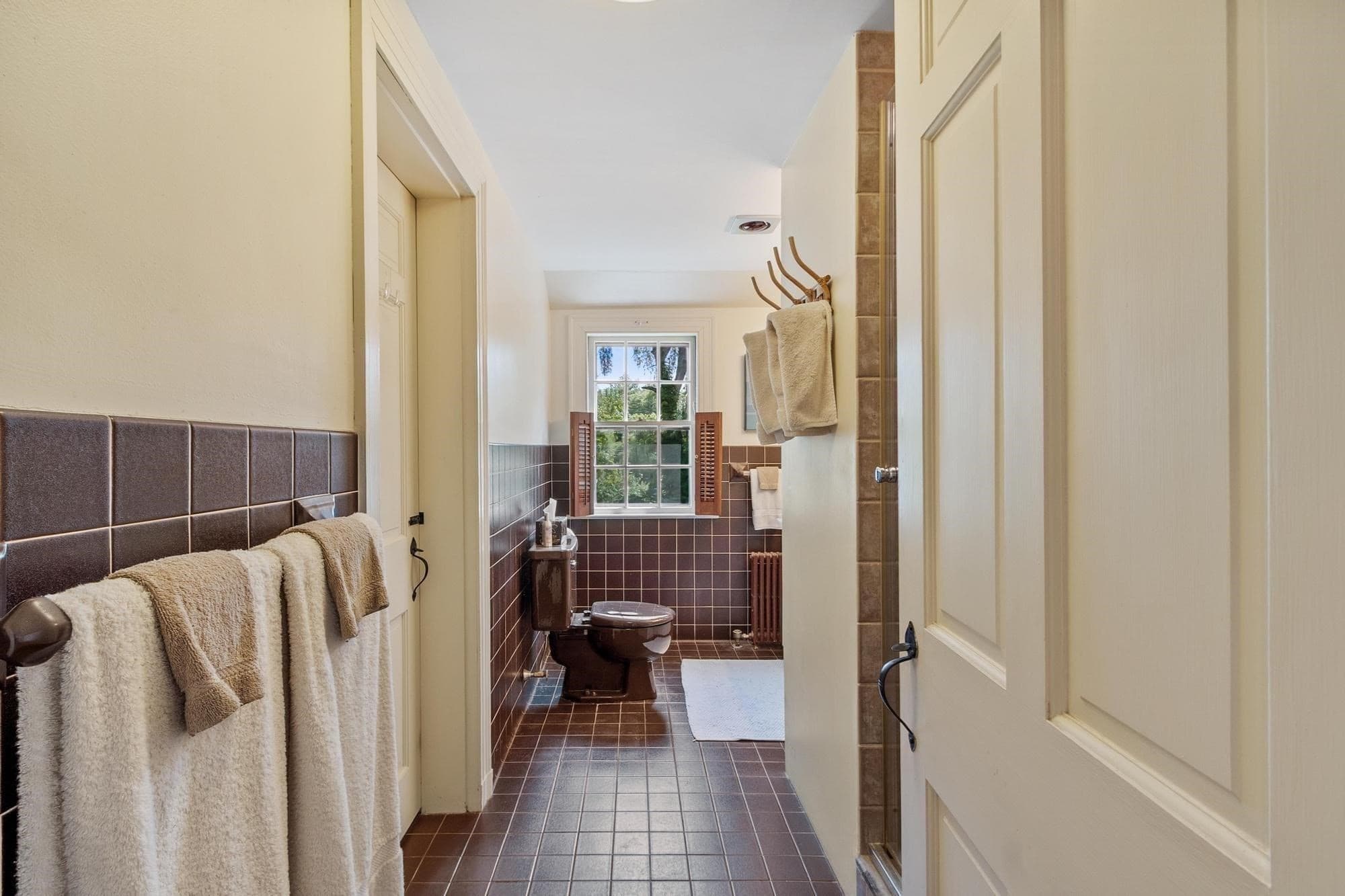 Single Family Residence at 36 Haggetts Pond Rd, Andover MA 01810, photo 30 of 42