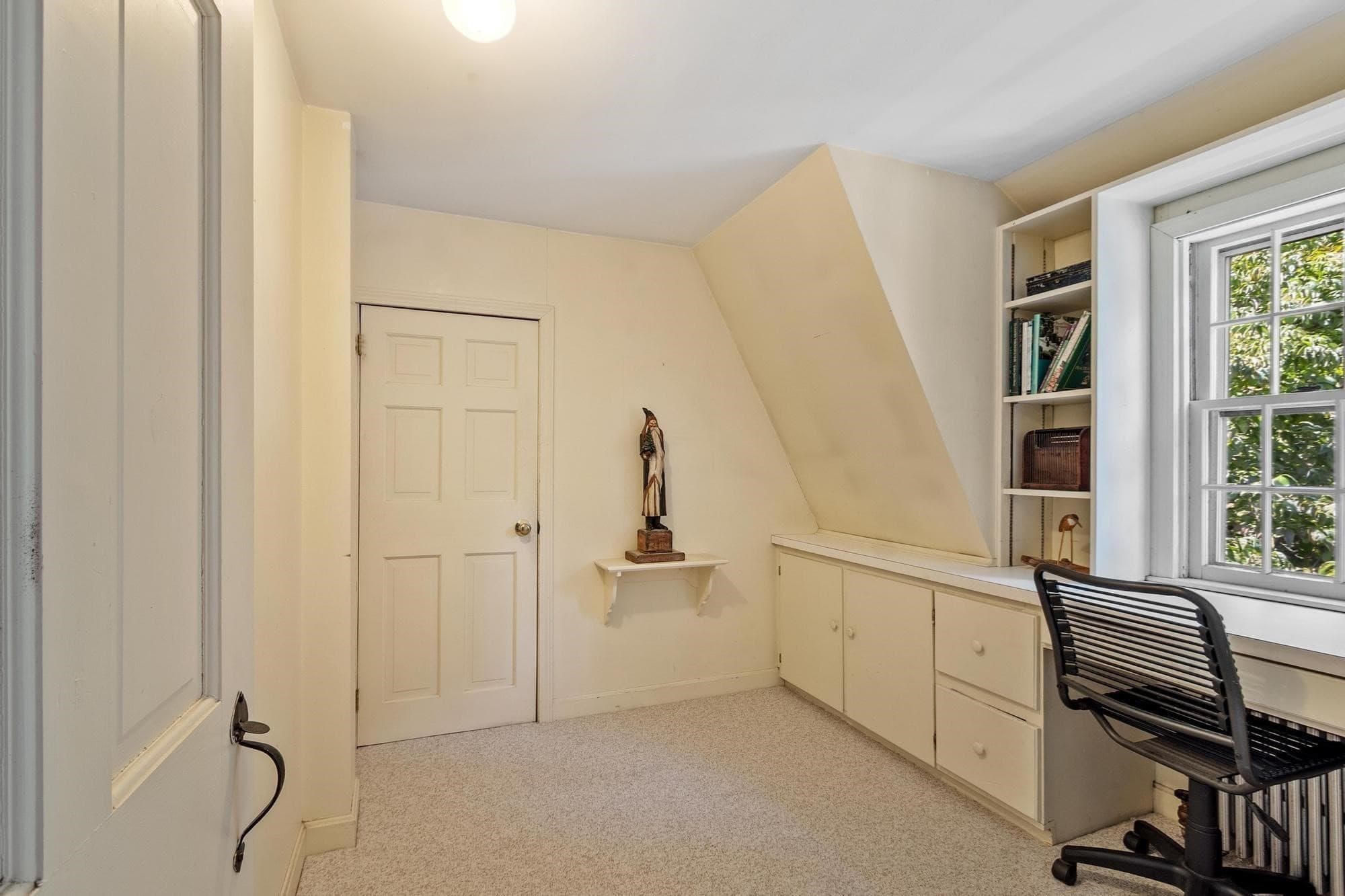 Single Family Residence at 36 Haggetts Pond Rd, Andover MA 01810, photo 35 of 42