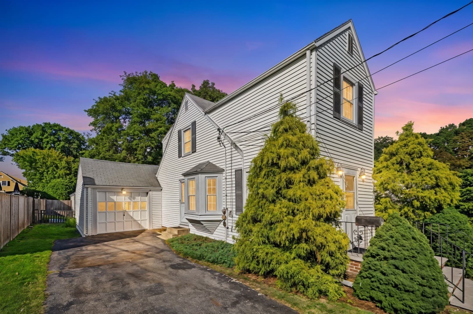 Single Family Residence at 4 Stanton Road, Stoneham MA 02180, Stoneham, photo 3 of 42
