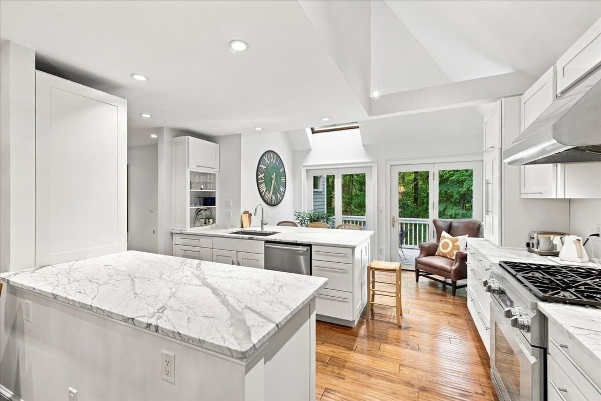 Condominium at 100 Pond St # 34, Cohasset MA 02025, Cohasset, photo 12 of 37