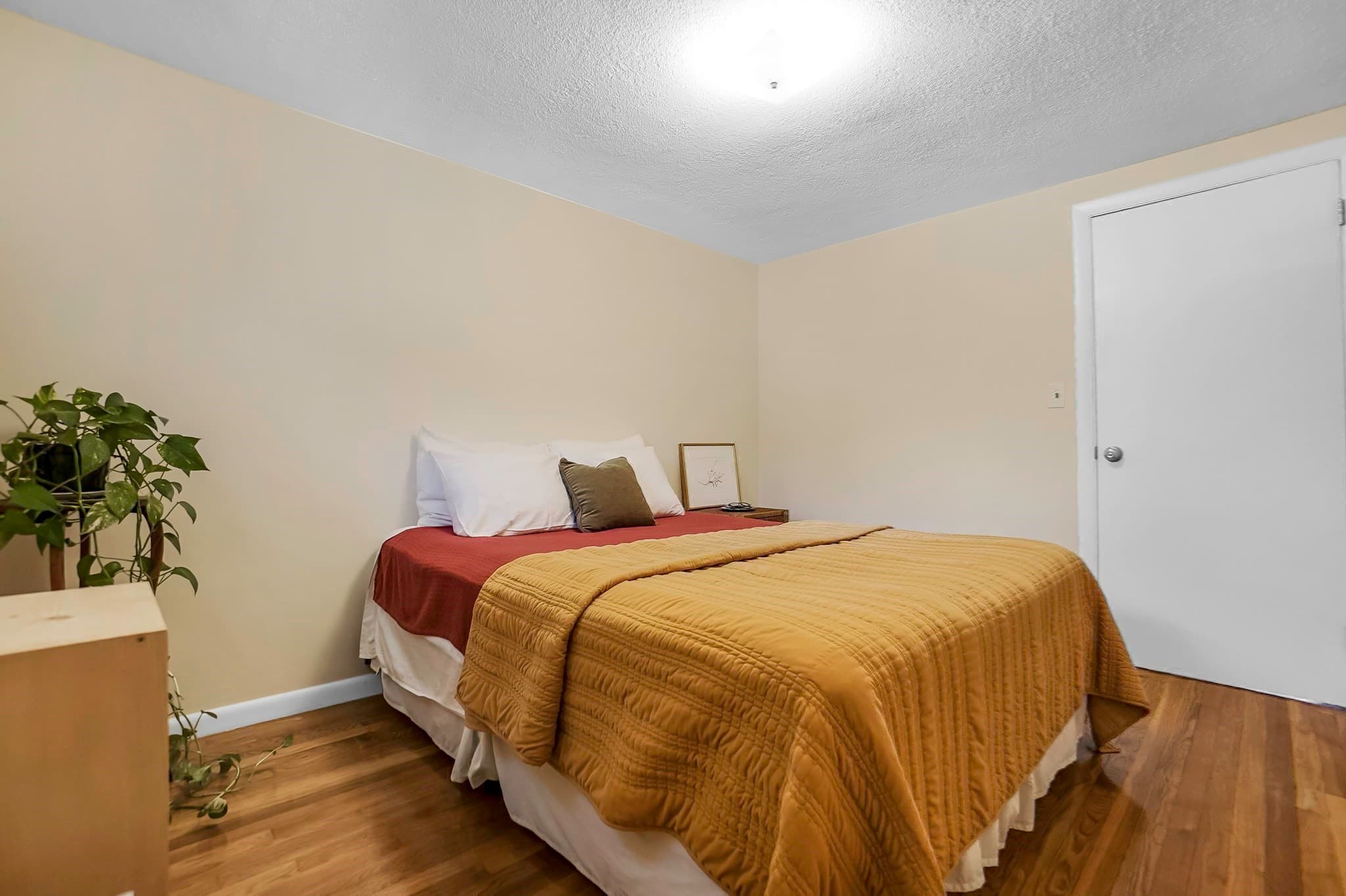 Single Family Residence at 46 Dobbins Street, Waltham MA 02451, photo 22 of 35