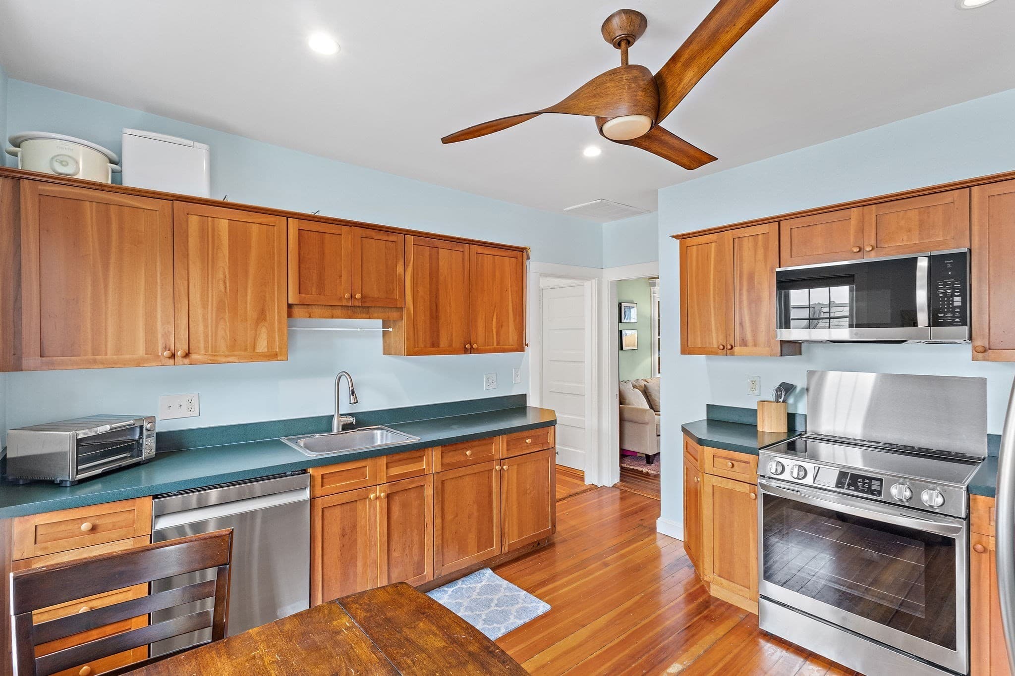 Condominium at 37 Granville Road # 3, Cambridge MA 02138, Cambridge, photo 11 of 25