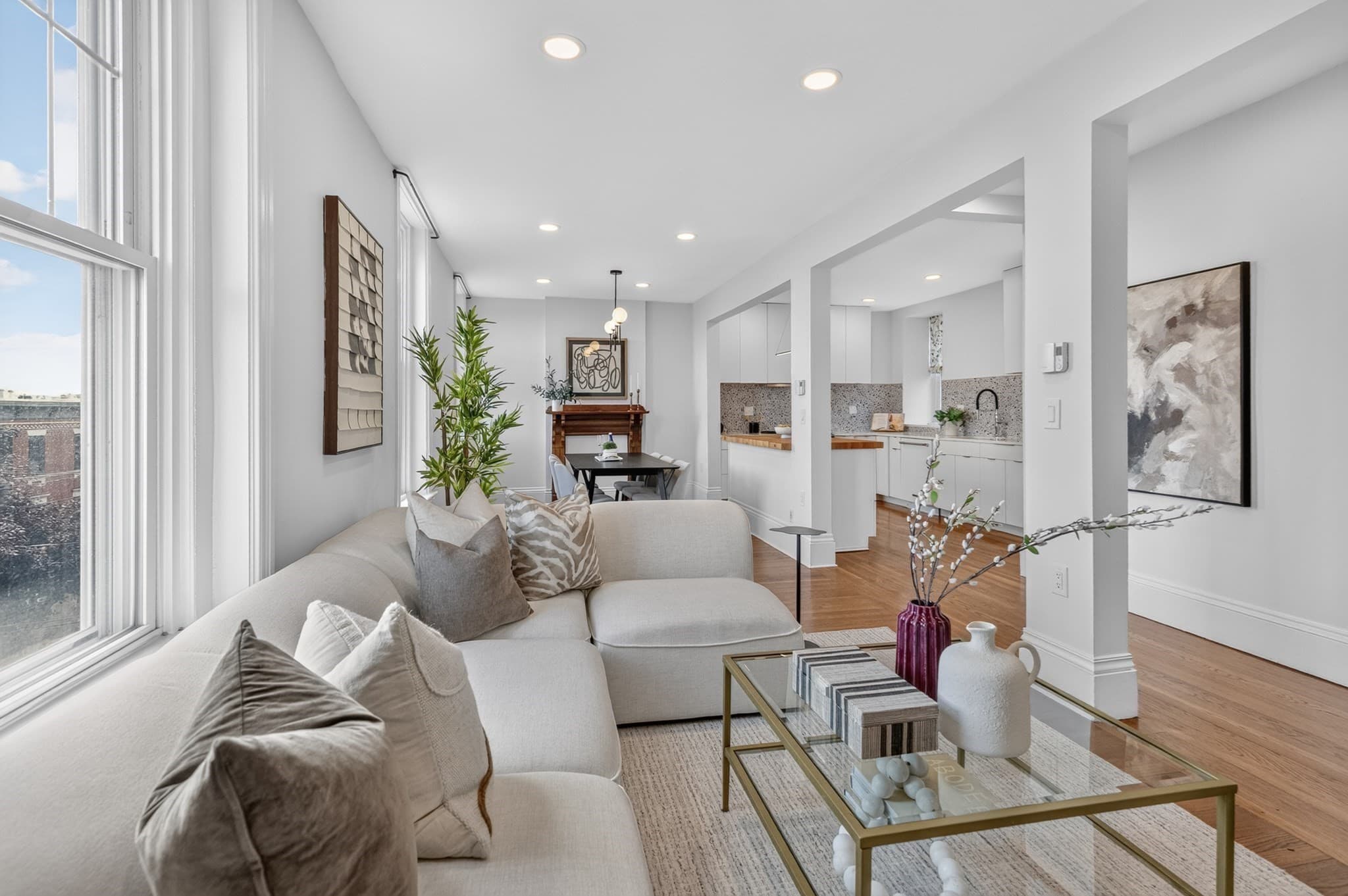 44 Beacon St # 4, Chelsea MA 02150