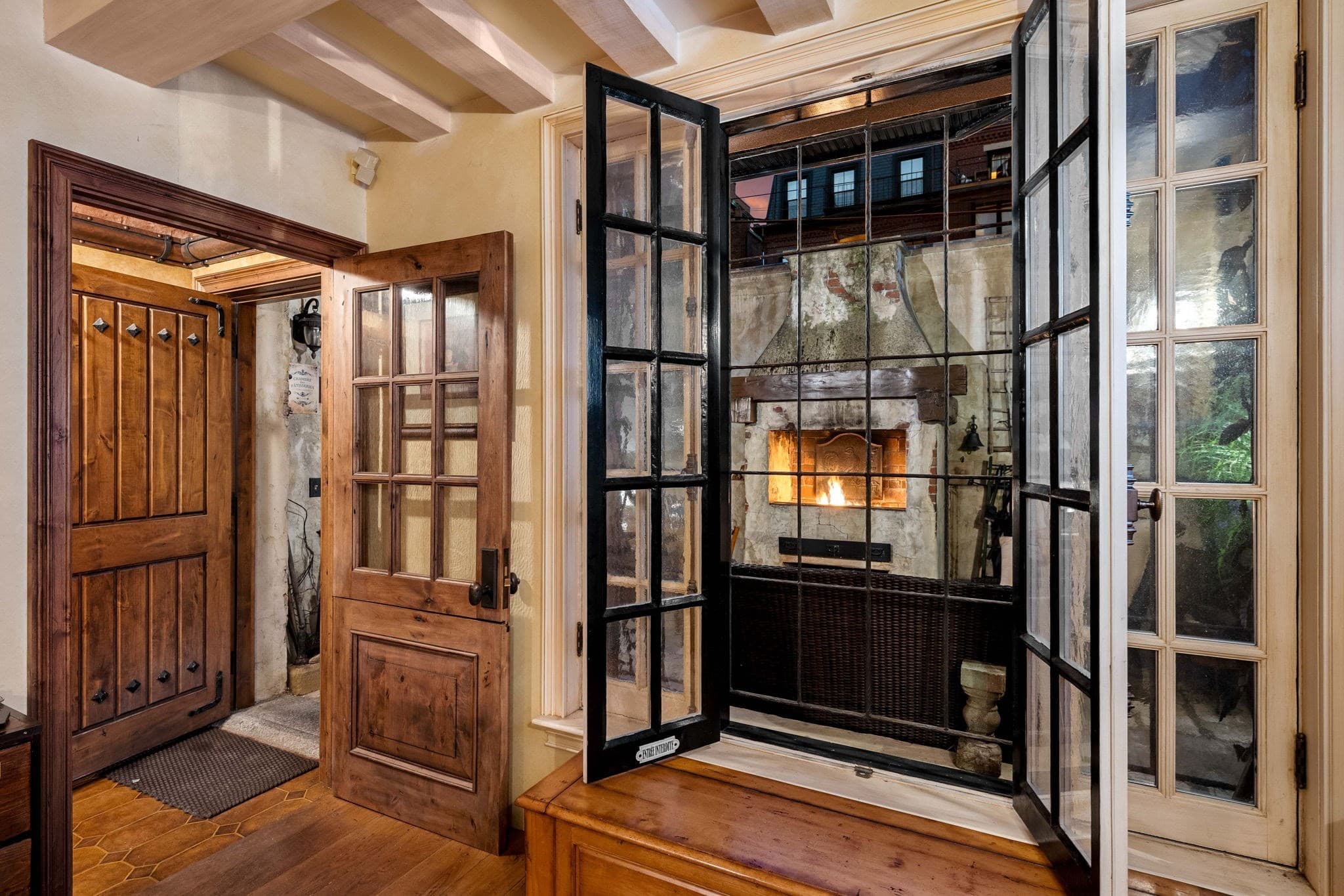 Condominium at 359 Beacon Street # 2, Boston MA 02116, photo 23 of 36