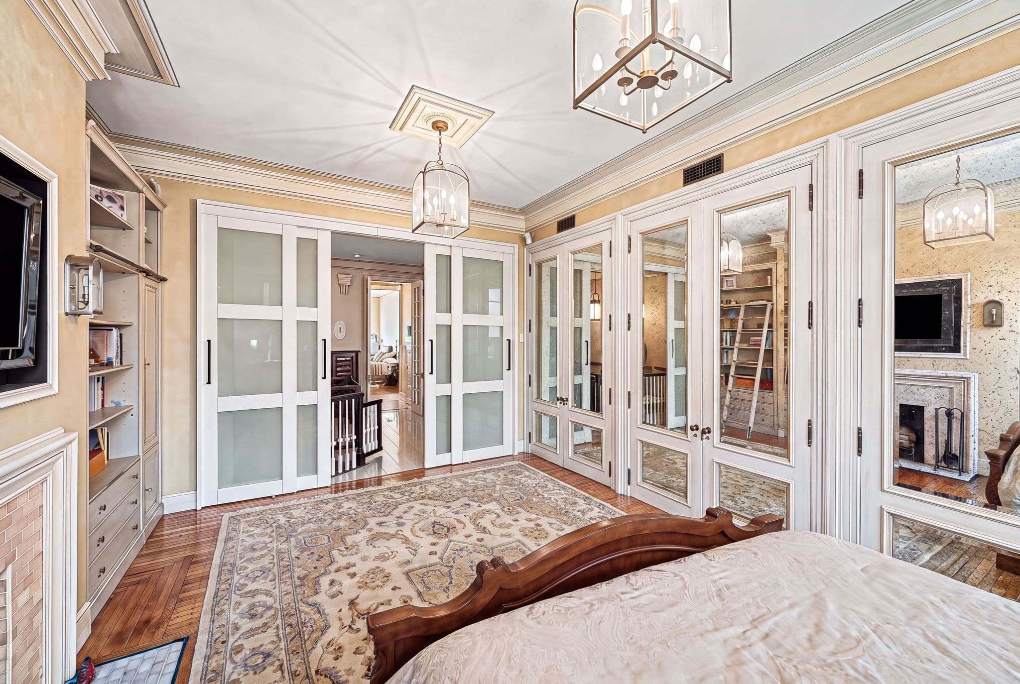 Condominium at 359 Beacon Street # 2, Boston MA 02116, photo 32 of 36