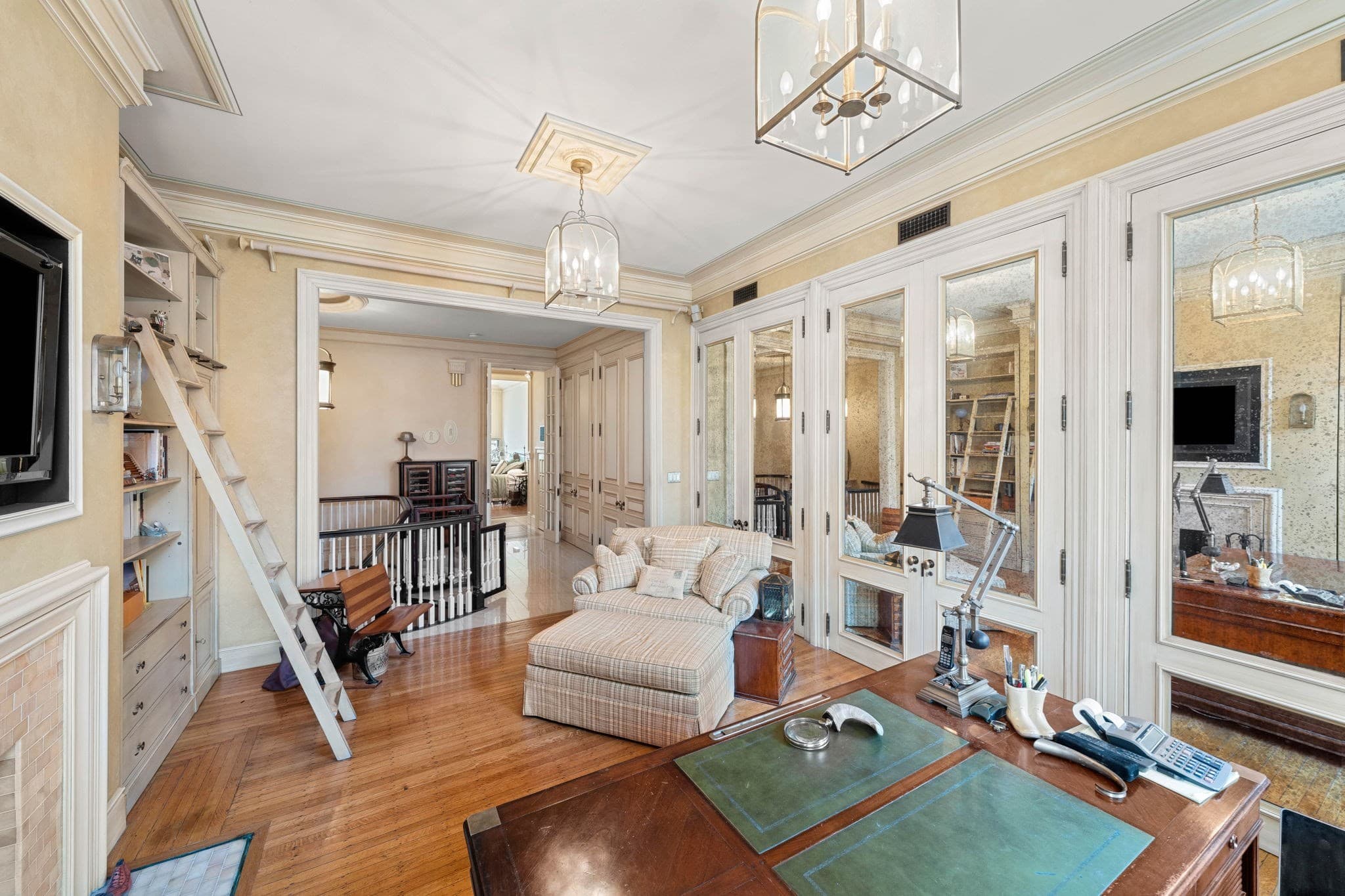 Condominium at 359 Beacon Street # 2, Boston MA 02116, photo 31 of 36