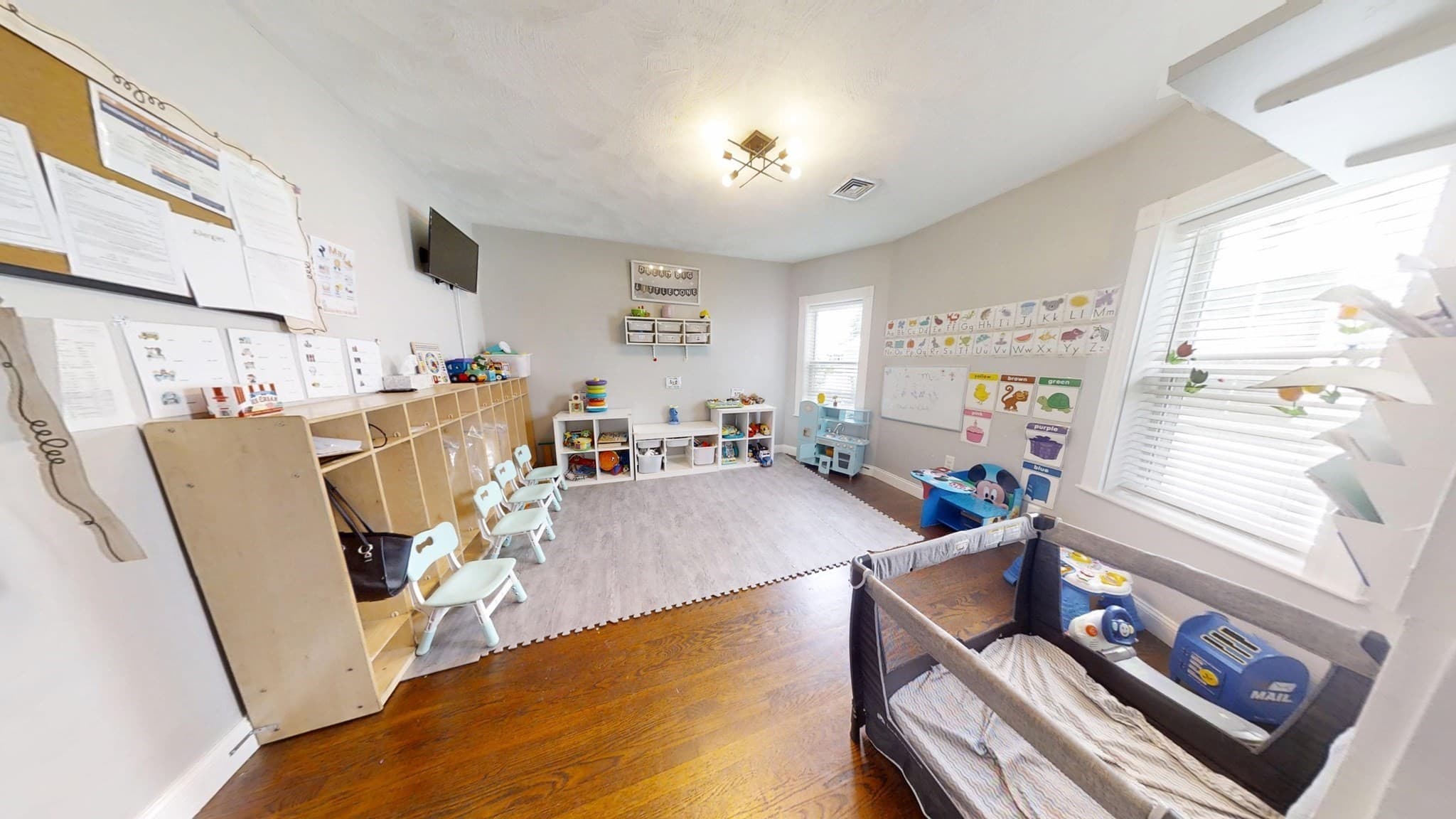 Condominium at 26 Elder St # 2, Boston MA 02125, Boston, photo 8 of 42