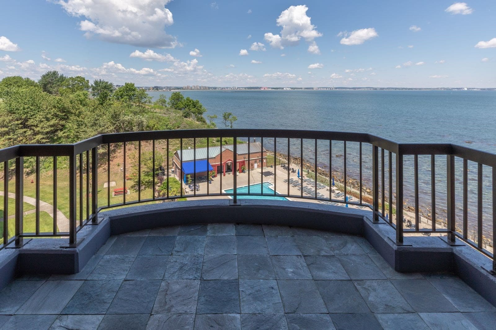 3 Seal Harbor Rd # 632, Winthrop MA 02152