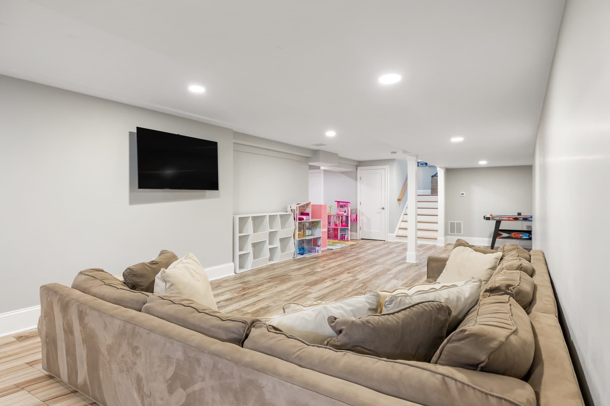 Single Family Residence at 7 Hudson St, Natick MA 01760, Natick, photo 26 of 37