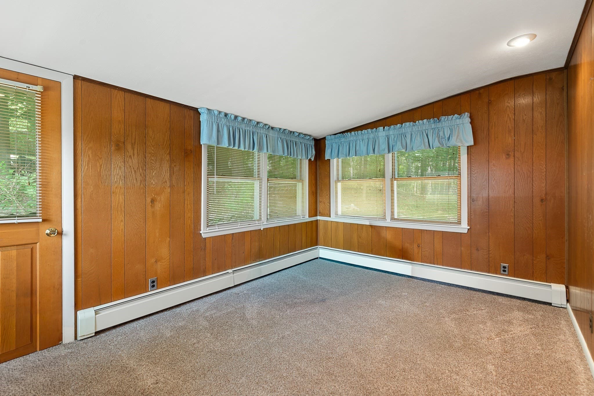 Single Family Residence at 149 Palfrey St, Watertown MA 02472, Watertown, photo 6 of 37
