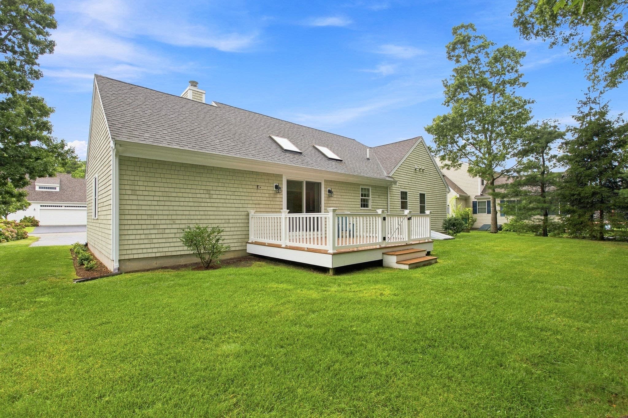 Single Family Residence at 40 Settlers Ln, Barnstable MA 02601, Barnstable, photo 7 of 41