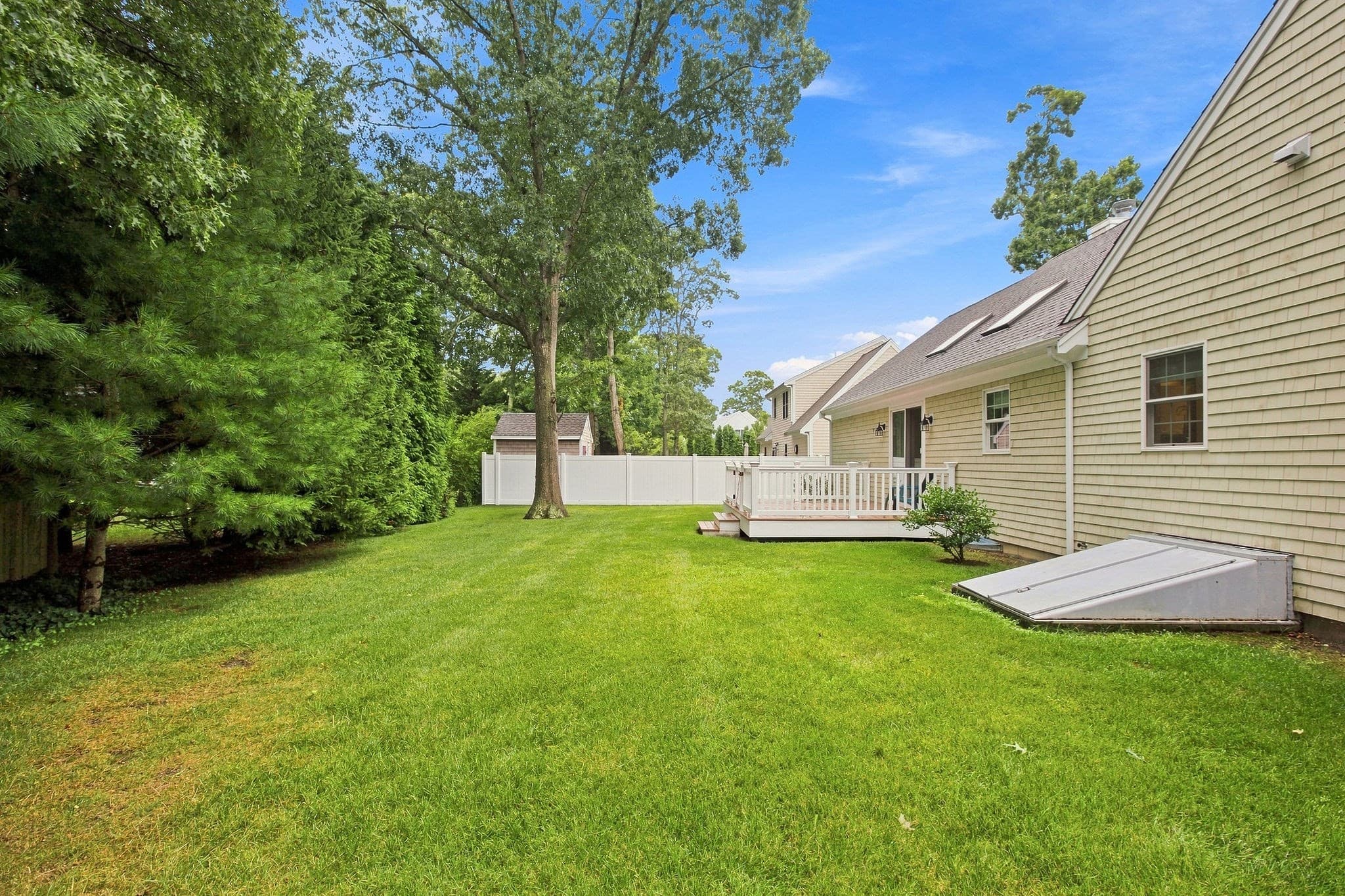 Single Family Residence at 40 Settlers Ln, Barnstable MA 02601, Barnstable, photo 5 of 41