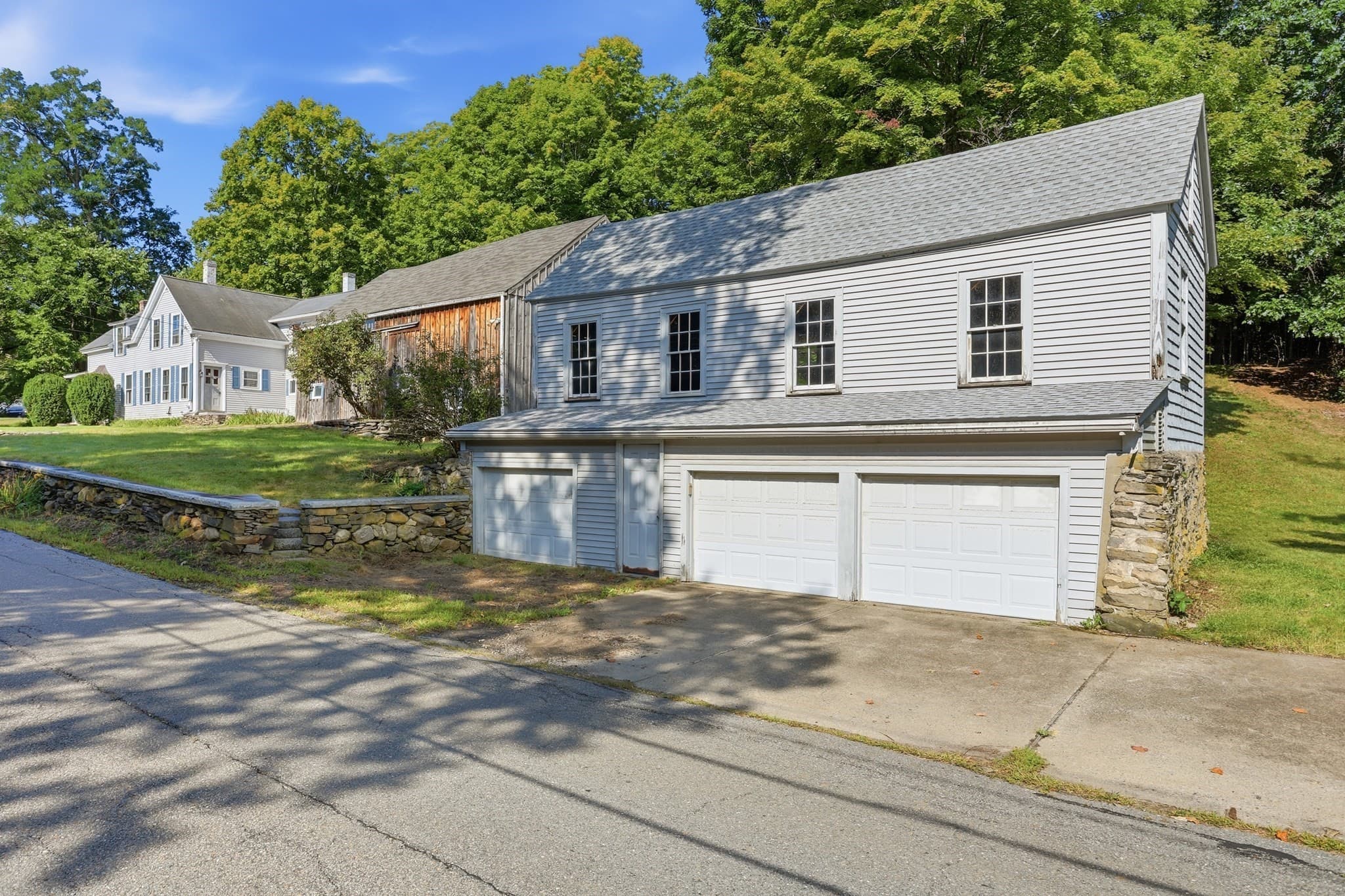 Single Family Residence at 85 Wallace Hill, Townsend MA 01469, Townsend, photo 10 of 23