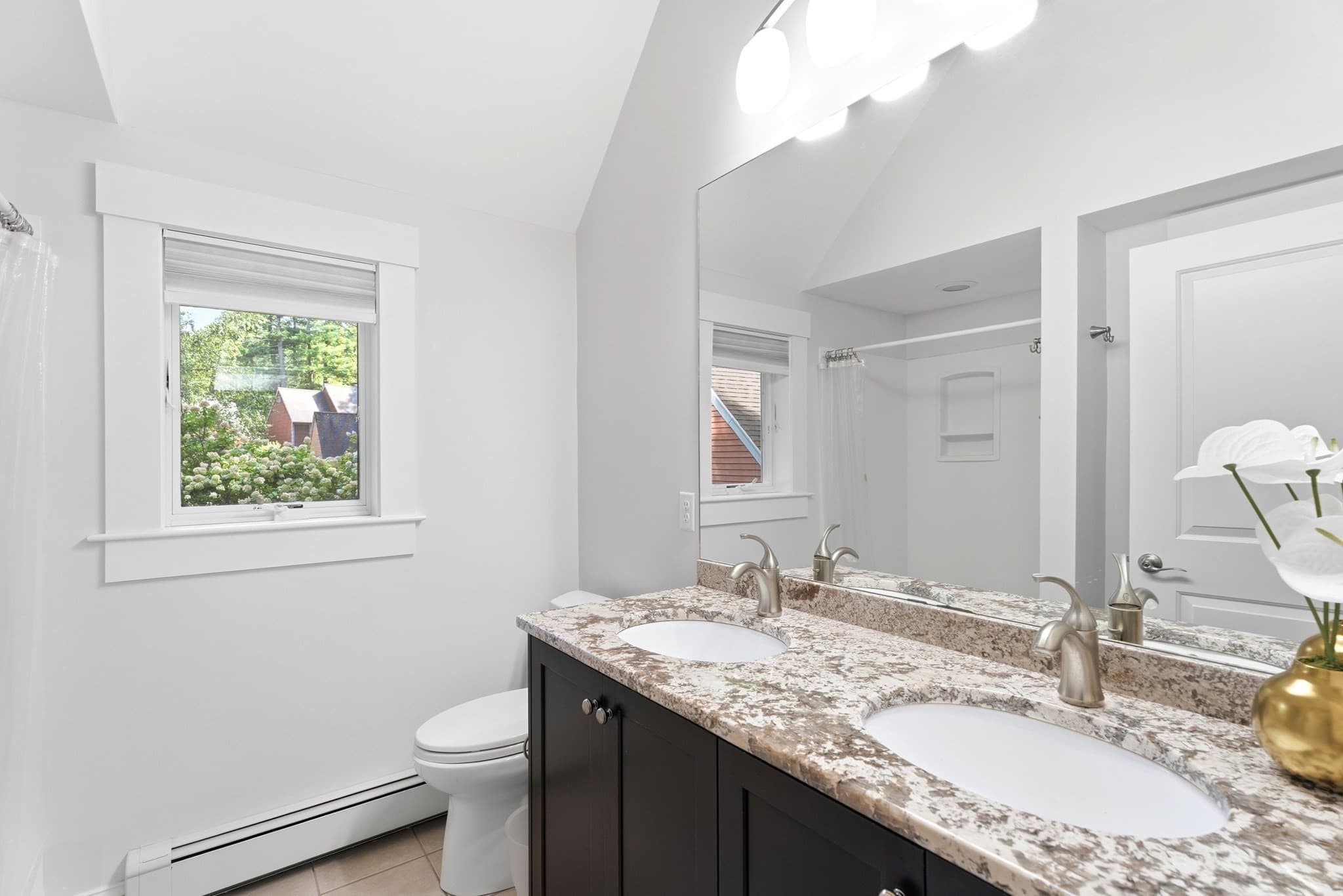 Condominium at 13 Bates Ln # 13, Westford MA 01886, Westford, photo 19 of 33