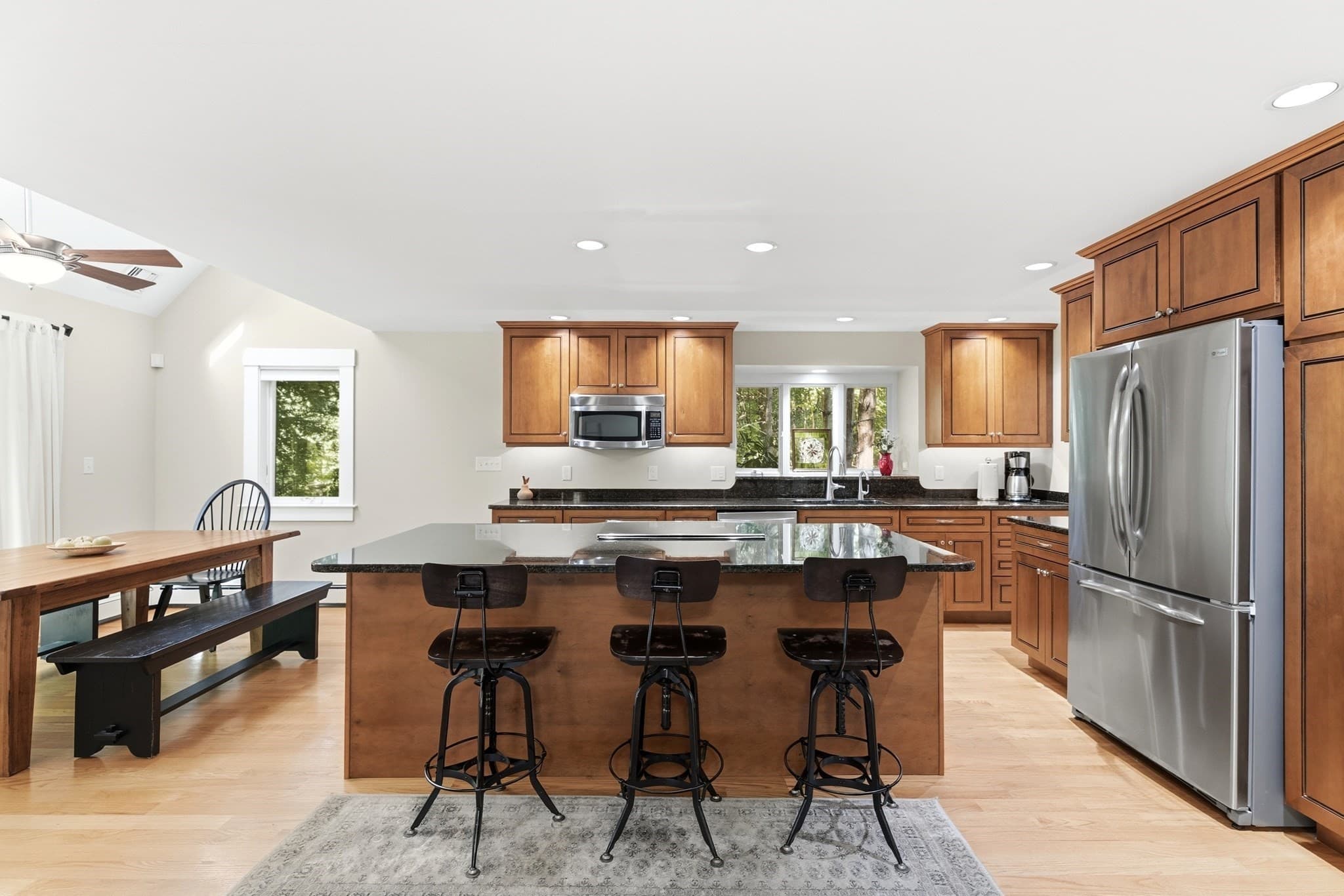 Condominium at 13 Bates Ln # 13, Westford MA 01886, Westford, photo 4 of 33