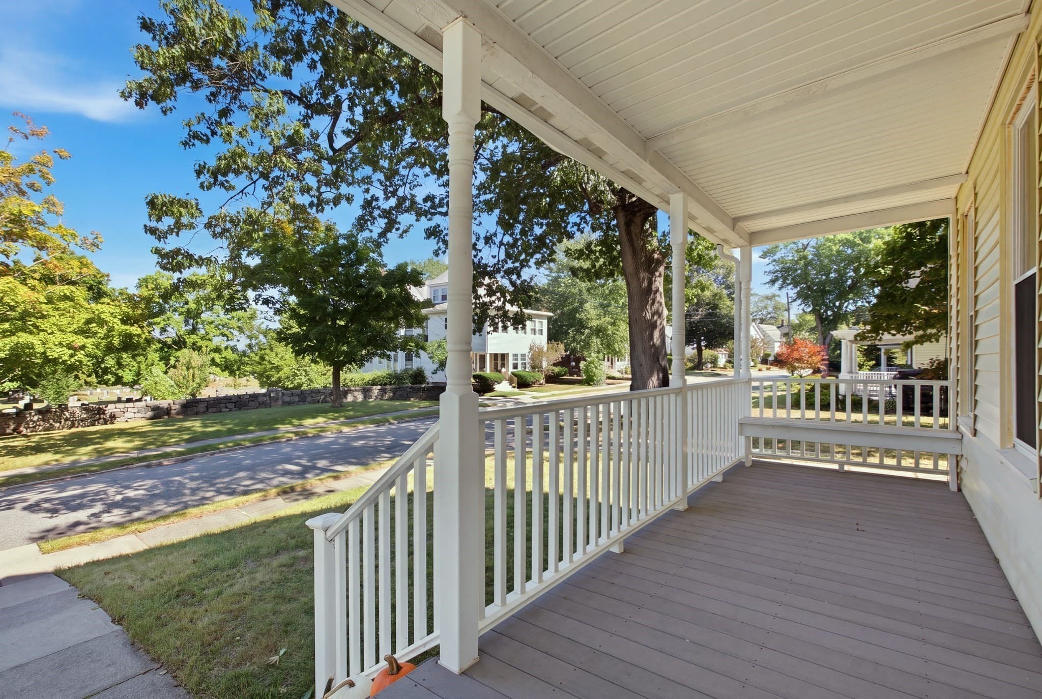 Single Family Residence at 38 Highland St, Reading MA 01867, photo 6 of 42