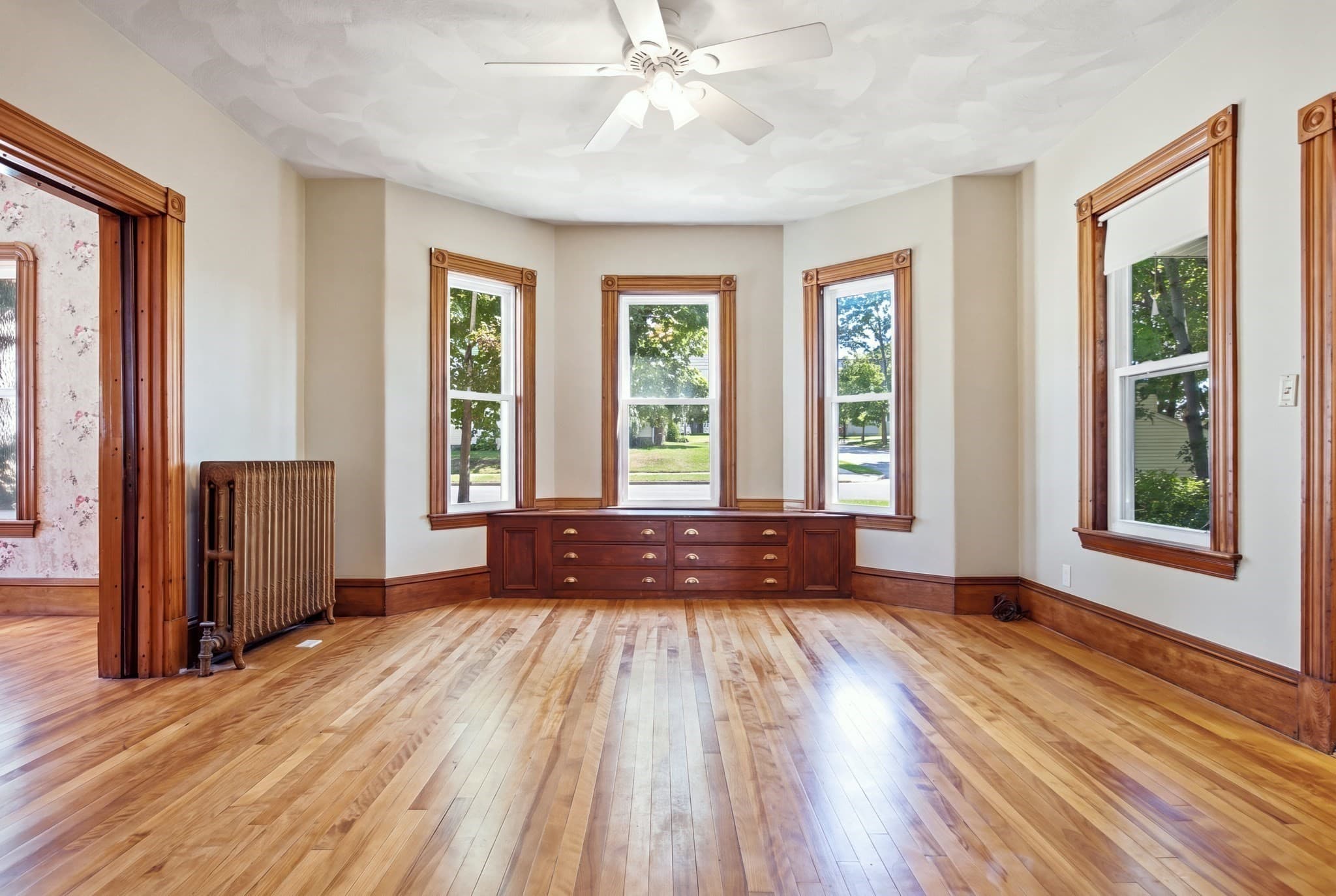 Single Family Residence at 38 Highland St, Reading MA 01867, photo 13 of 42