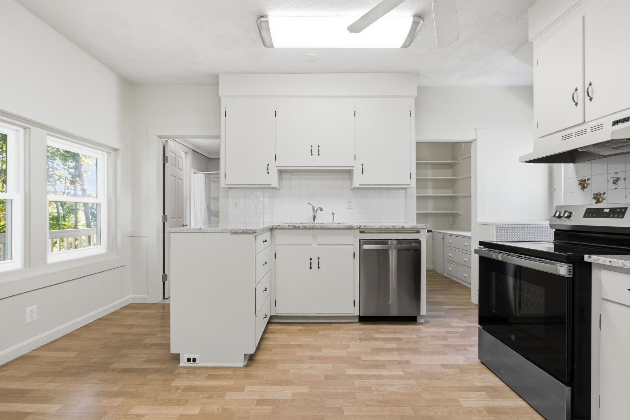 Single Family Residence at 38 Highland St, Reading MA 01867, photo 18 of 42