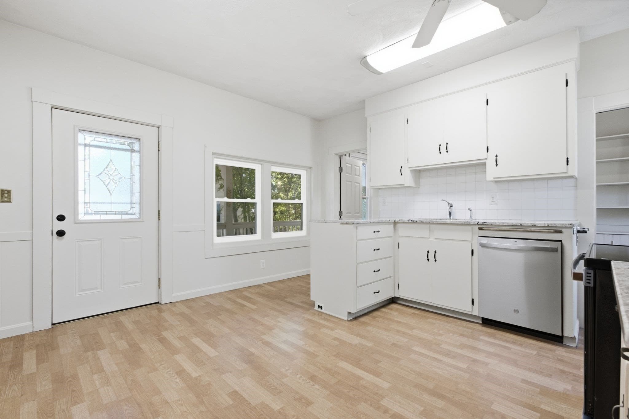 Single Family Residence at 38 Highland St, Reading MA 01867, photo 19 of 42